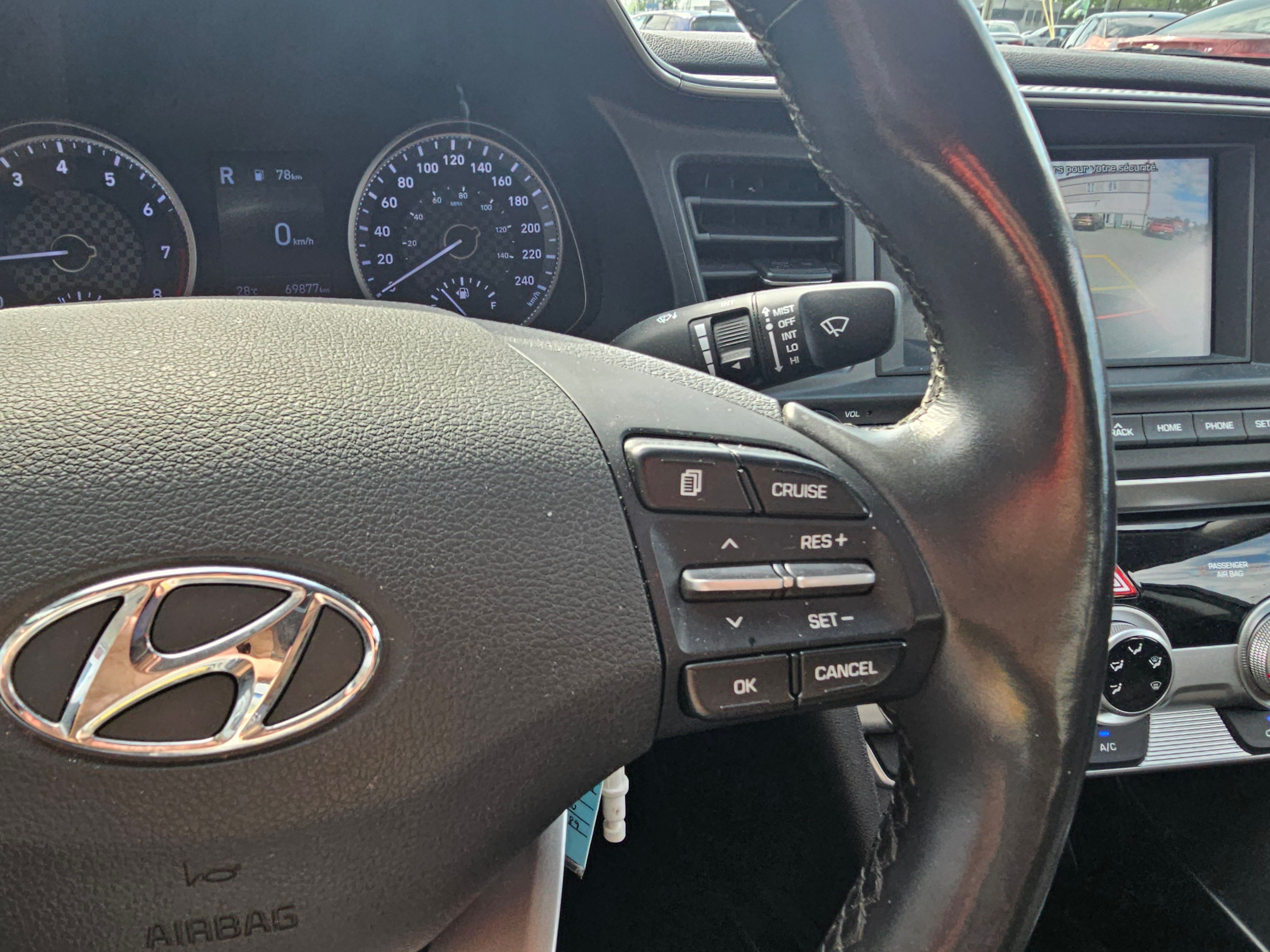 HYUNDAI Elantra 2020 - Image 16