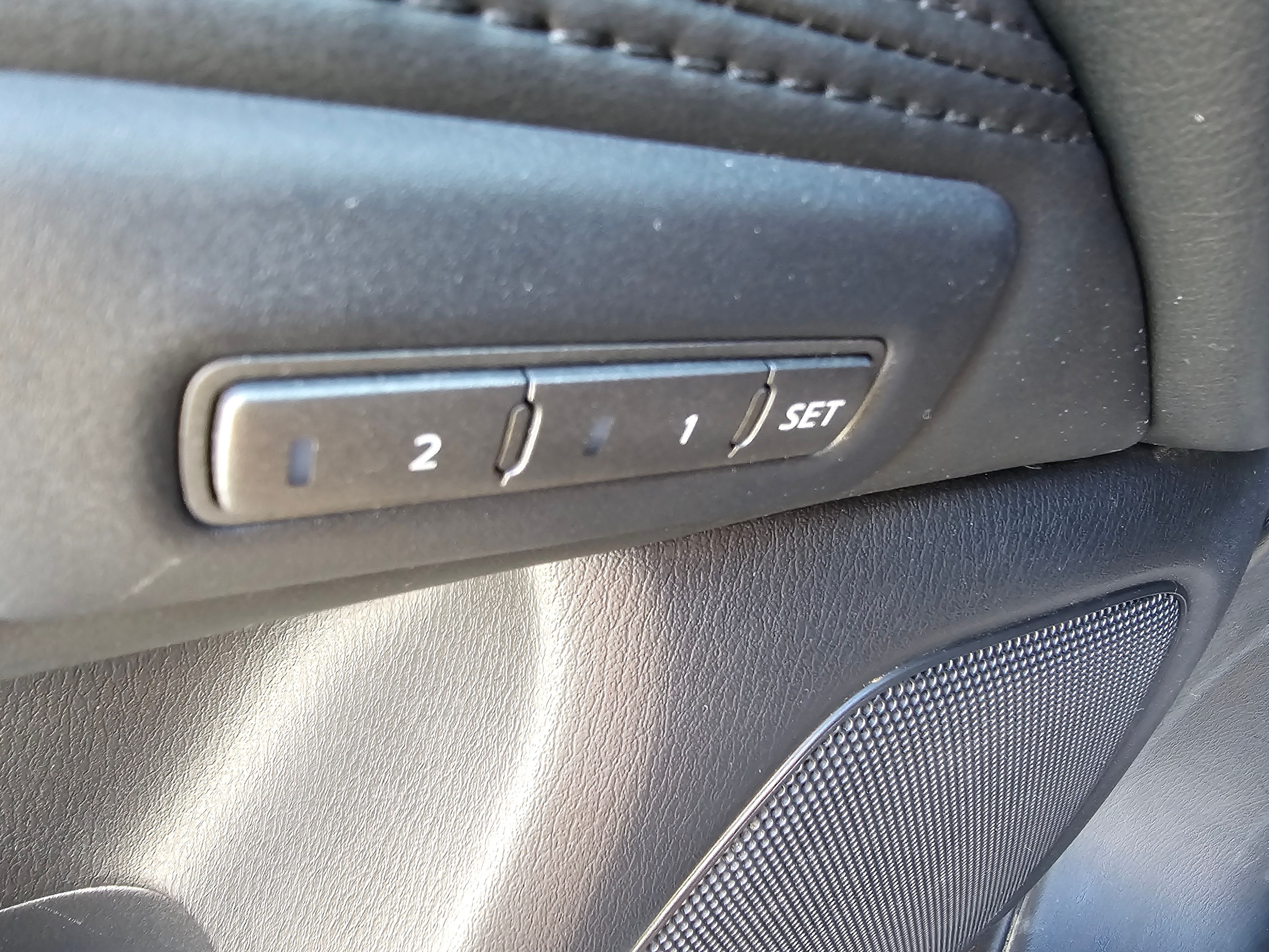 INFINITI QX60 2014 - Image 20