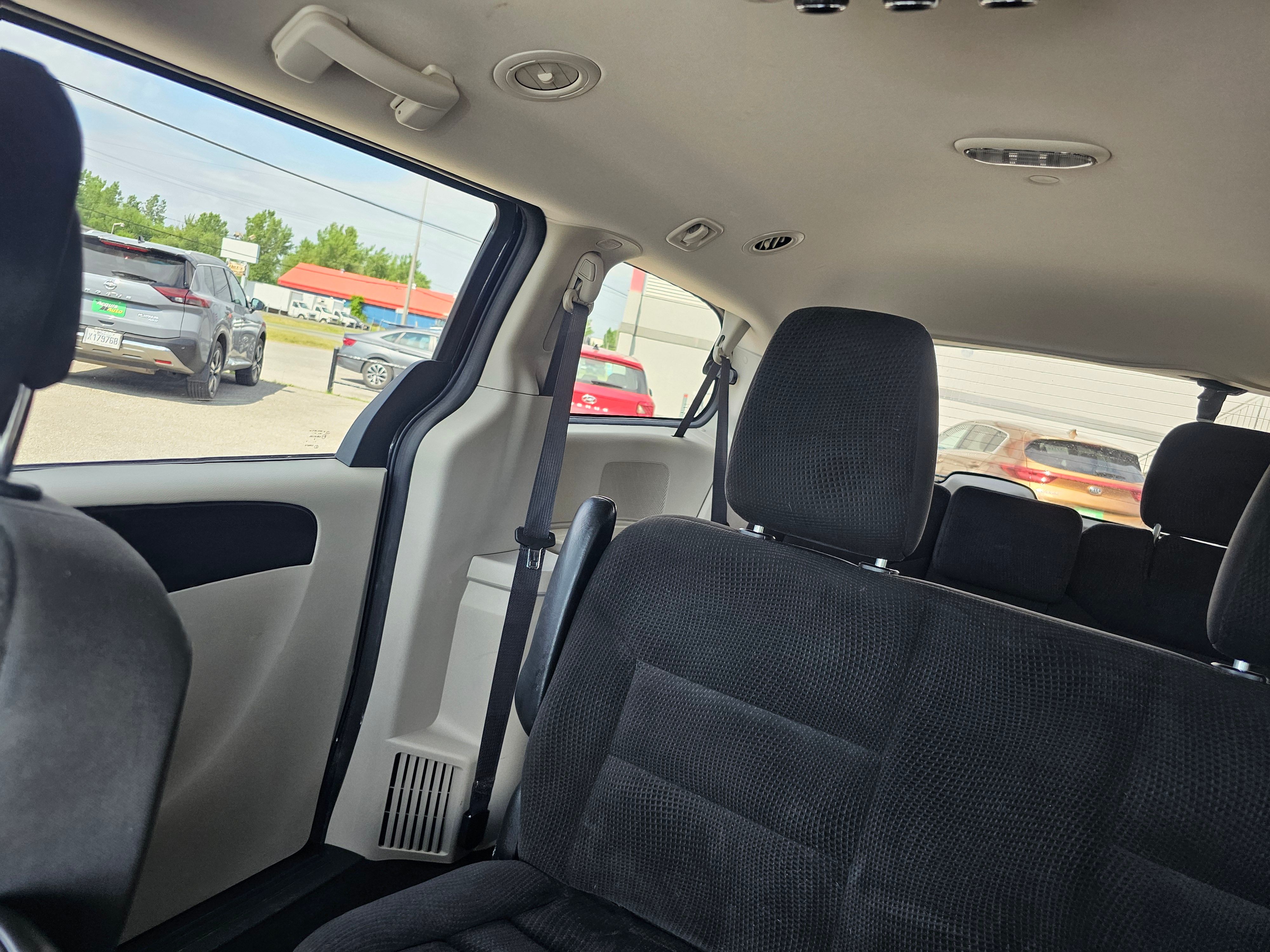 DODGE Grand Caravan 2019 - Image 14
