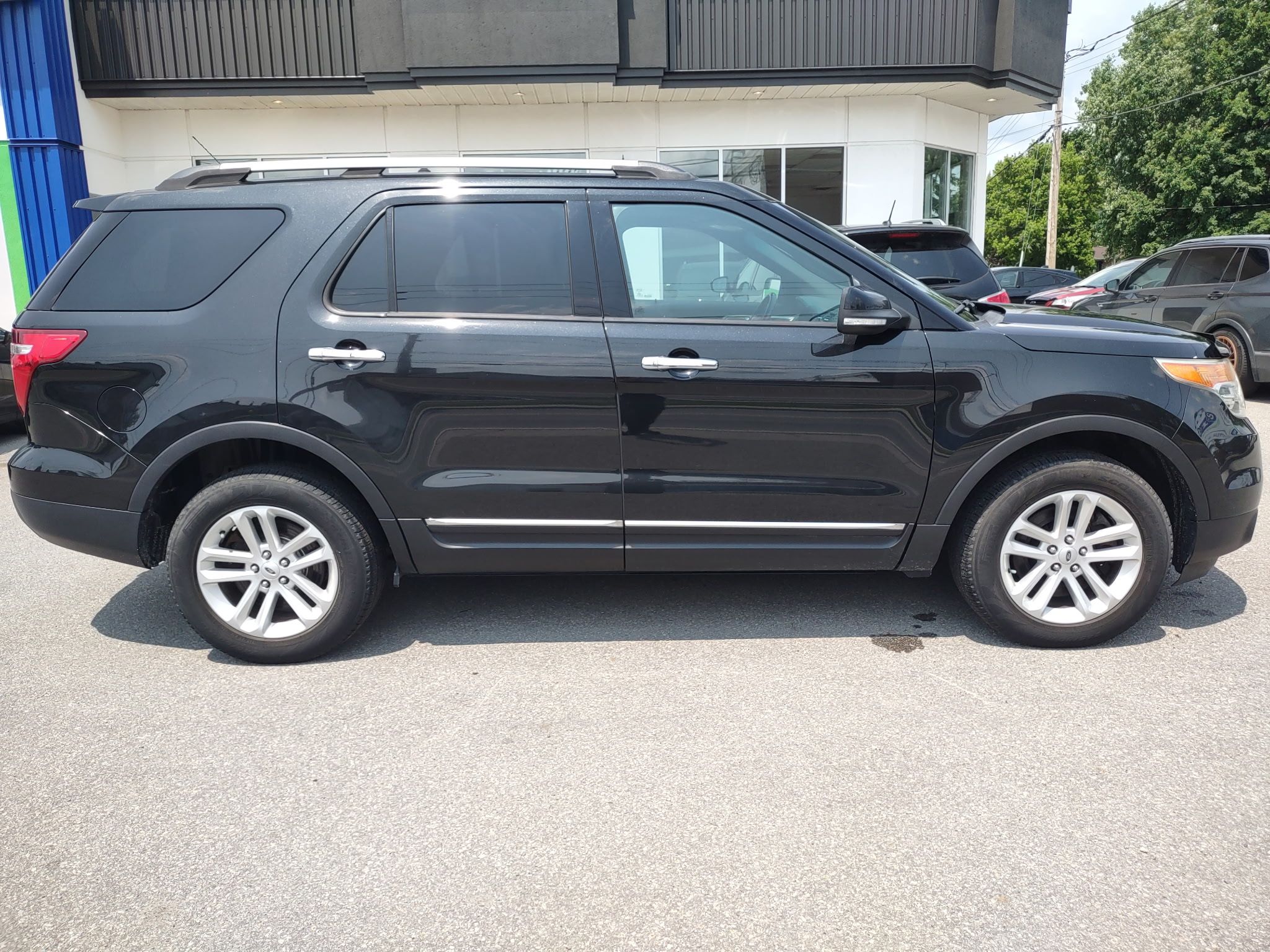 FORD Explorer 2015 - Image 4