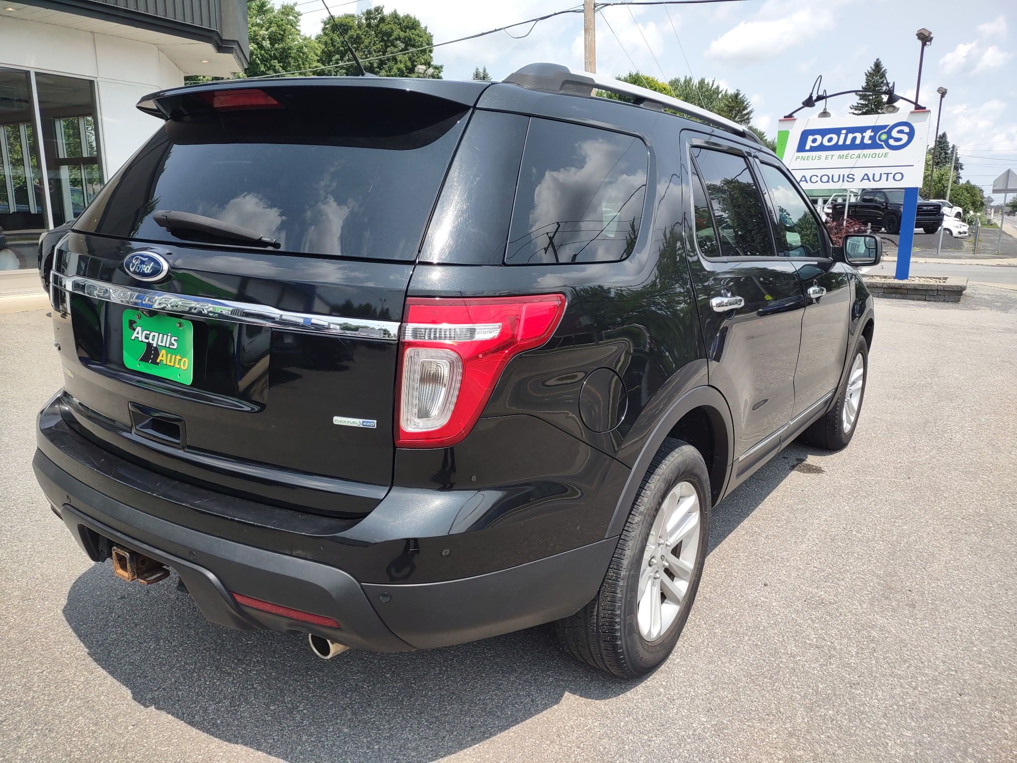 FORD Explorer 2015 - Image 5
