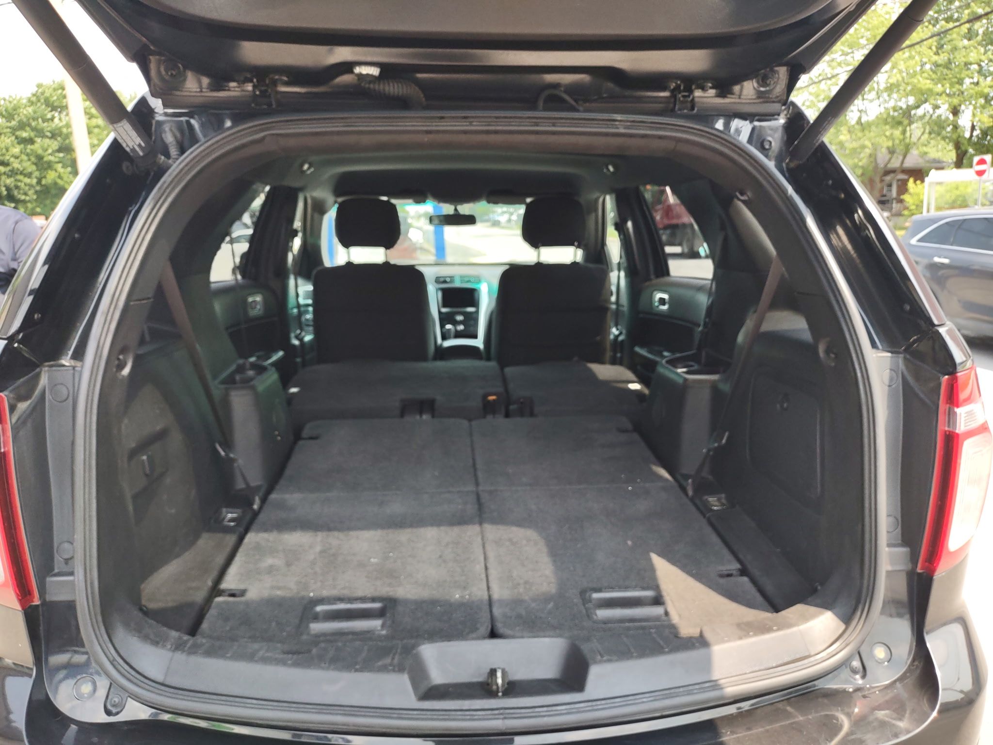 FORD Explorer 2015 - Image 13