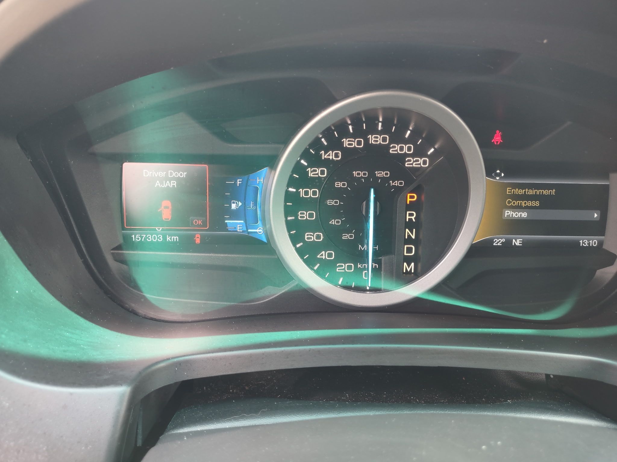 FORD Explorer 2015 - Image 18