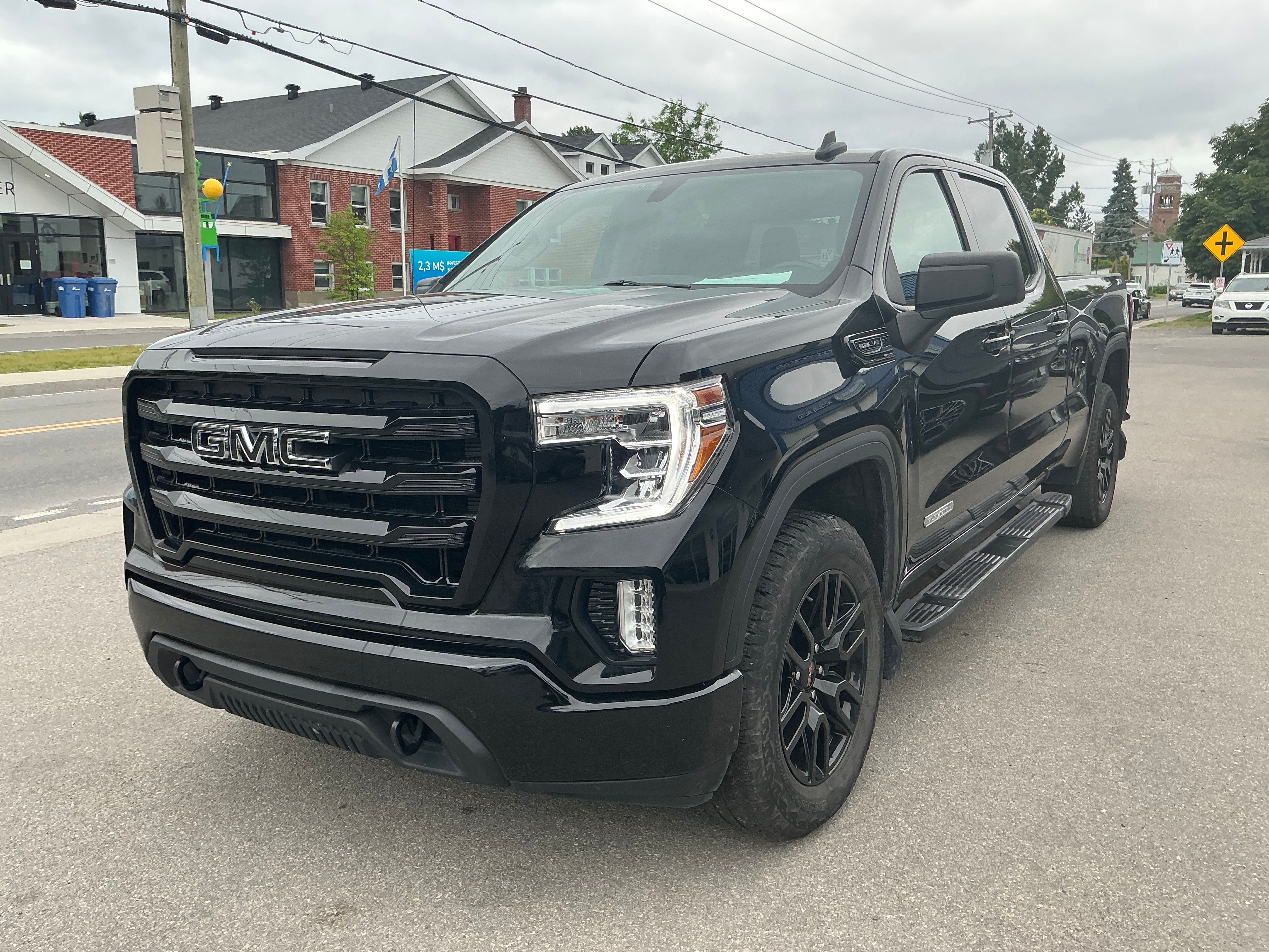 GMC Sierra 1500 V (GMTT1XX, facelift 2022) Crew C 2022 - Image 3