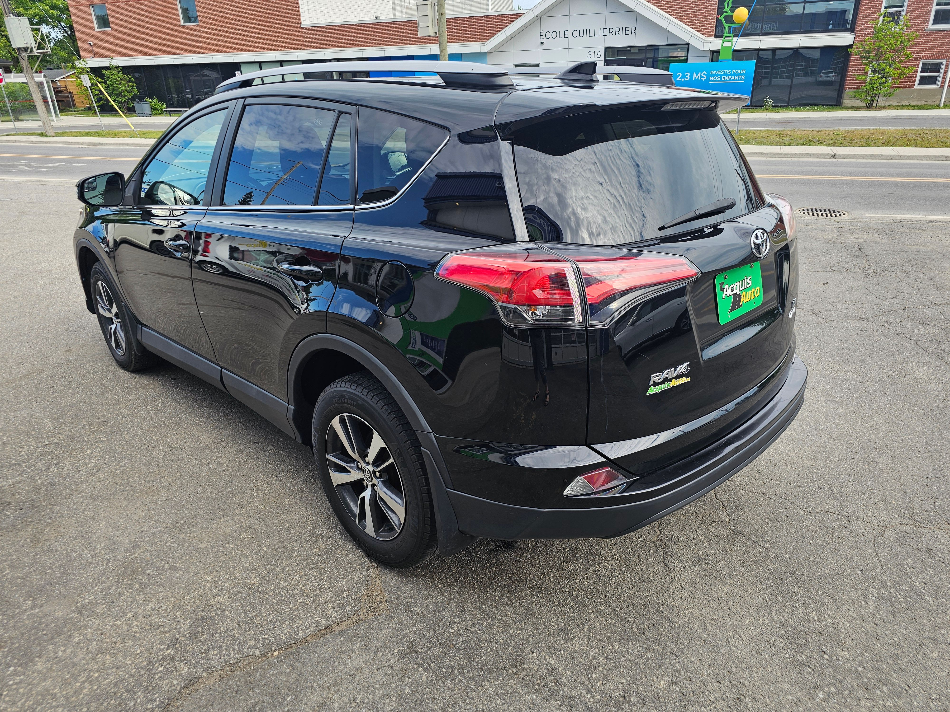 TOYOTA RAV4 2018 - Image 3