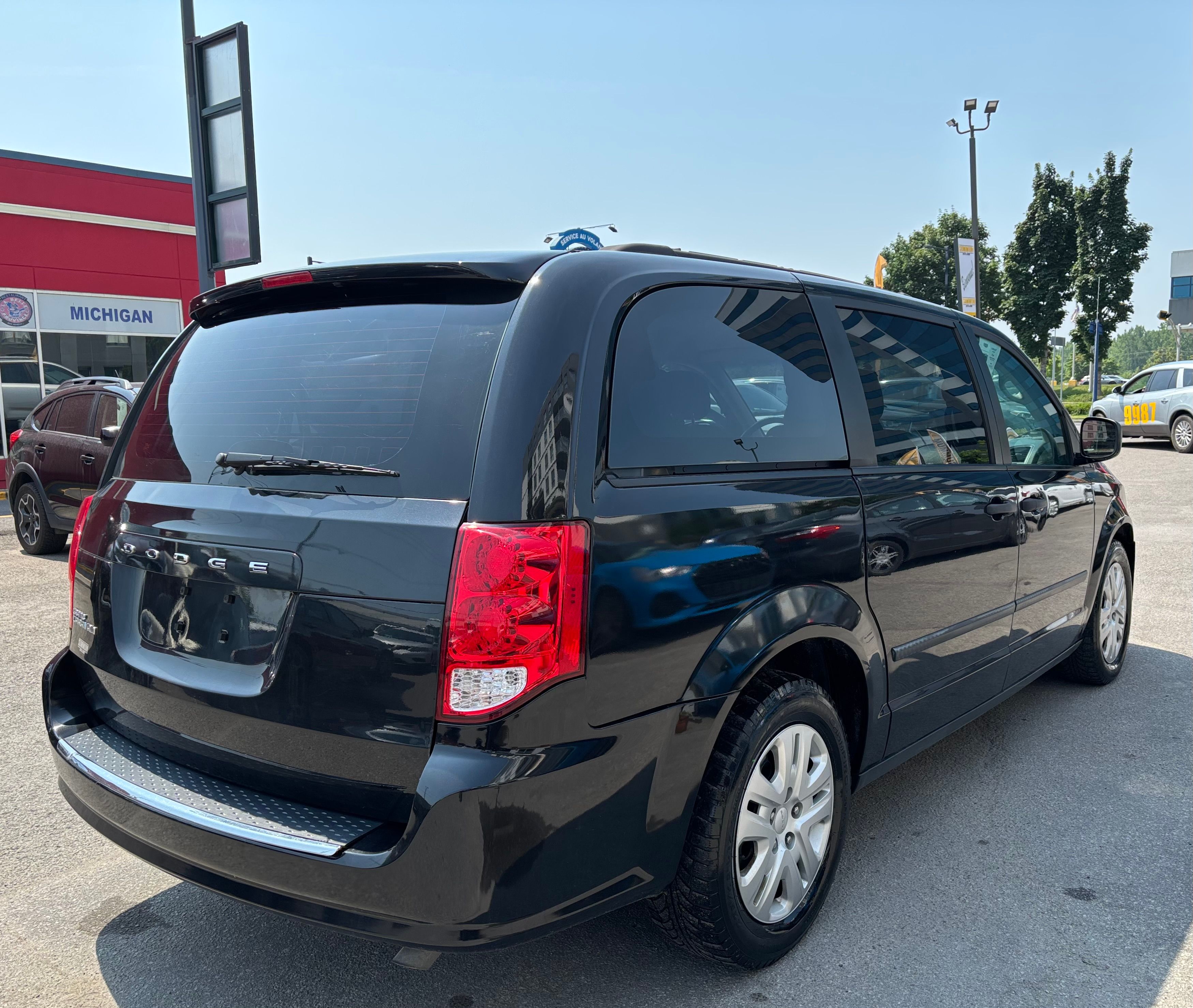 Dodge Grand Caravan 2015 - Image 6