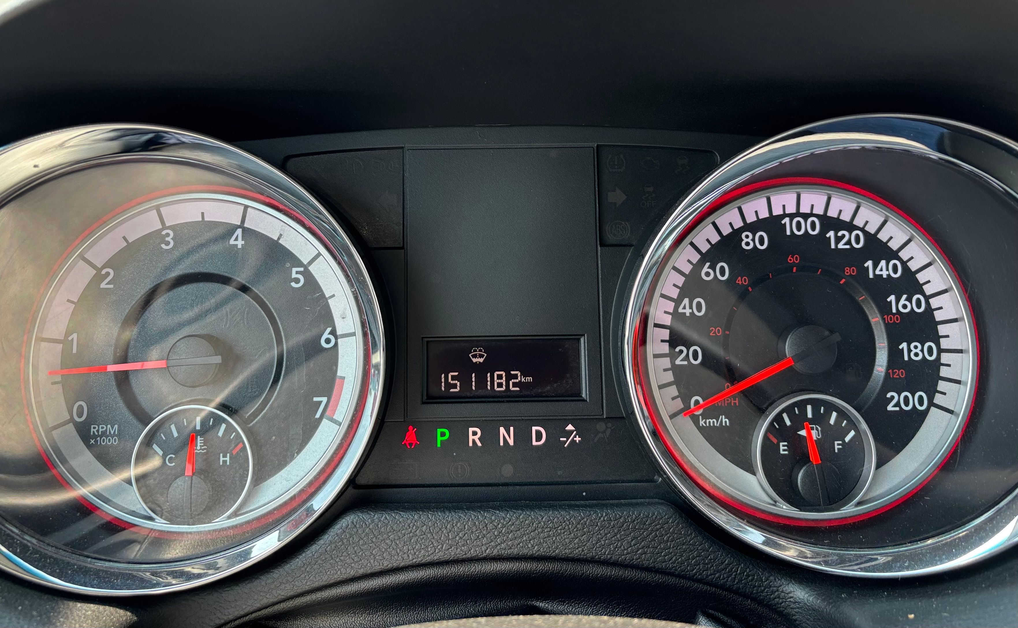 Dodge Grand Caravan 2015 - Image 13