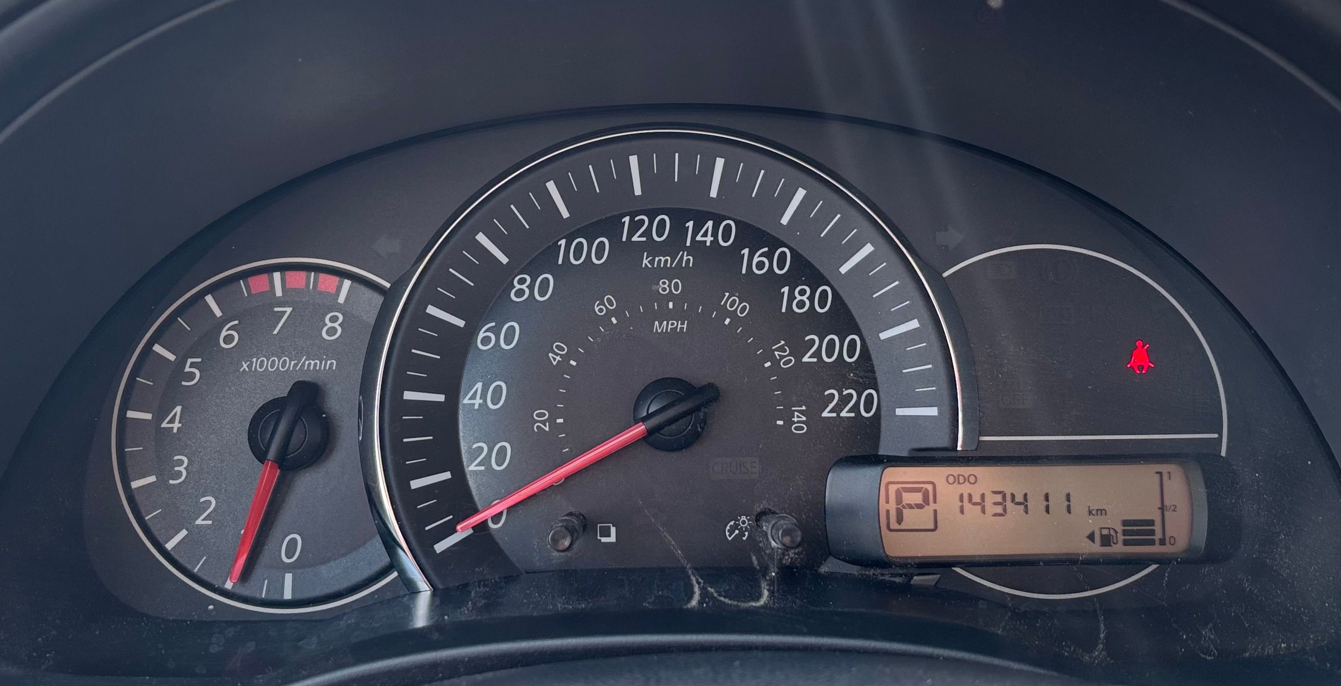 Nissan Micra 2015 - Image 12