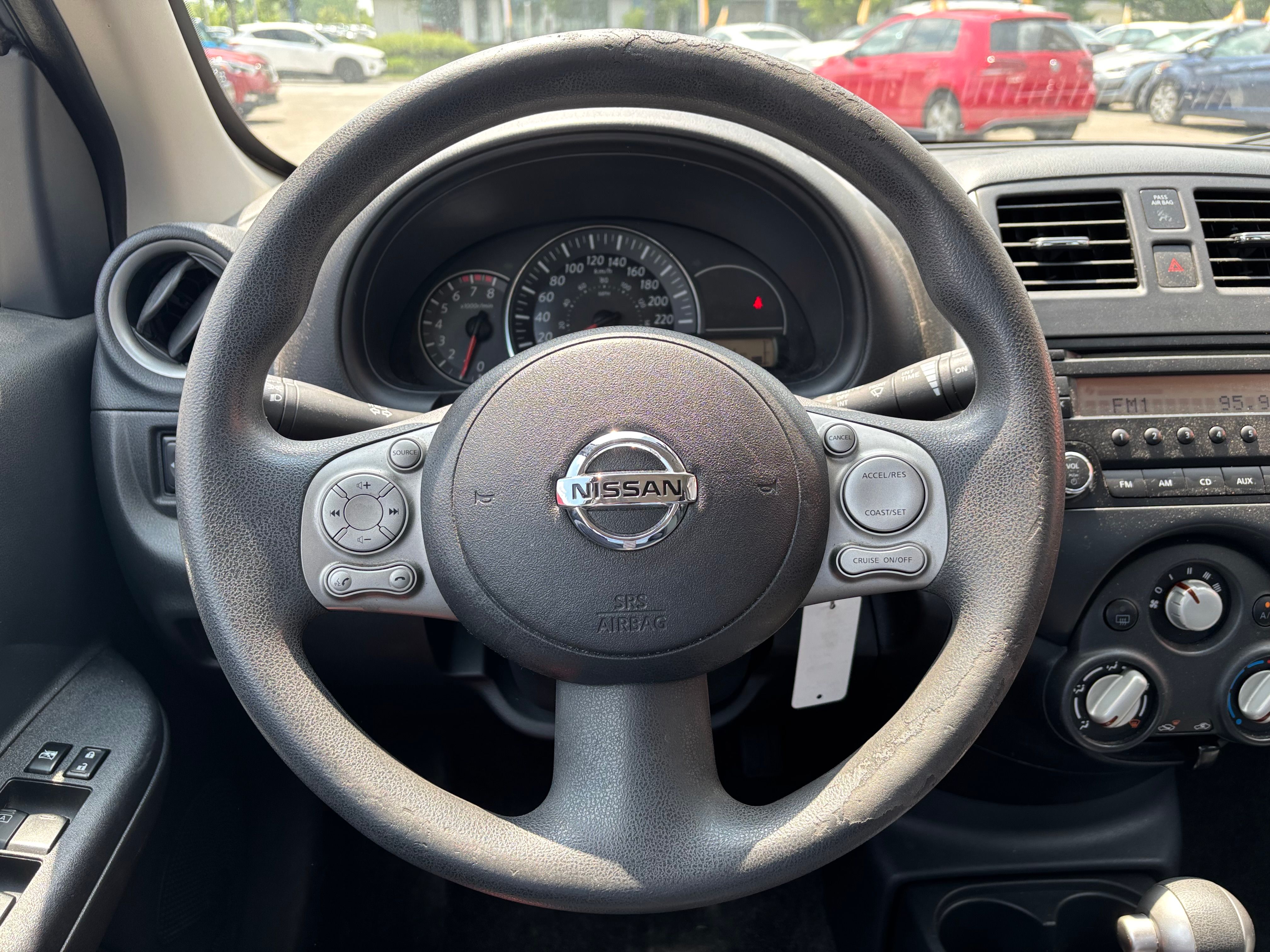 Nissan Micra 2015 - Image 13