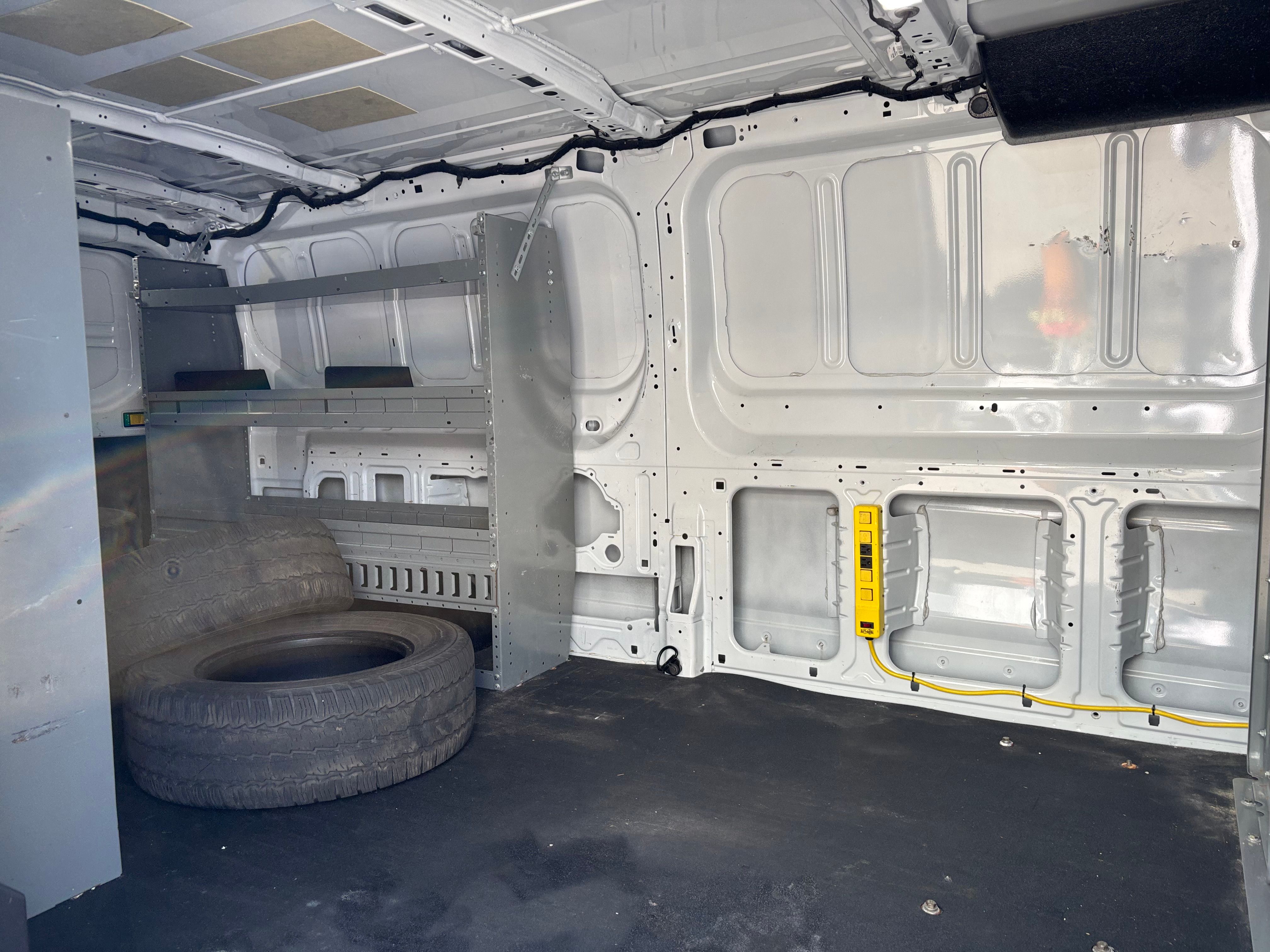 Ford Transit Van 2018 - Image 14