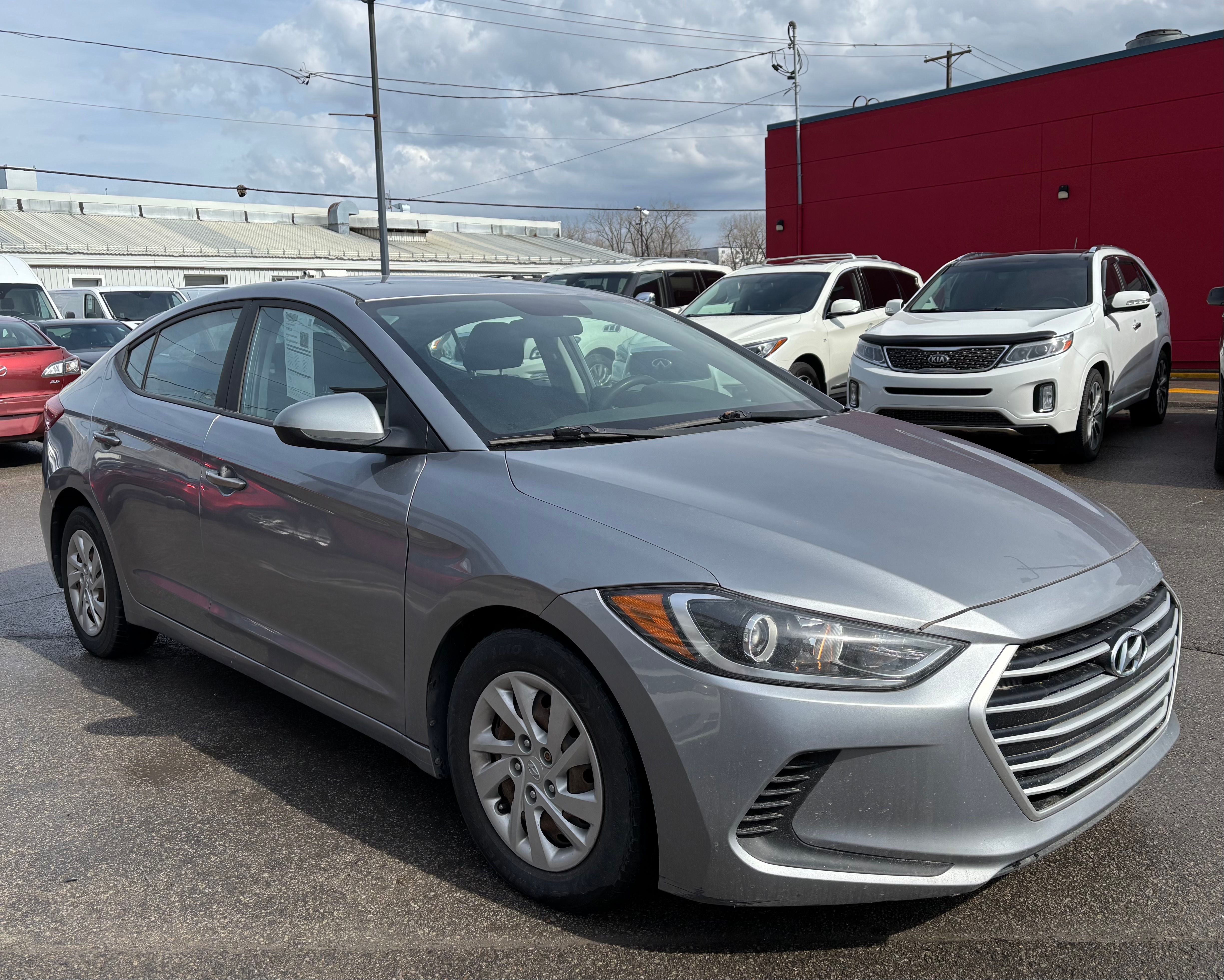 Hyundai Elantra Sedan 2017 - Image 8