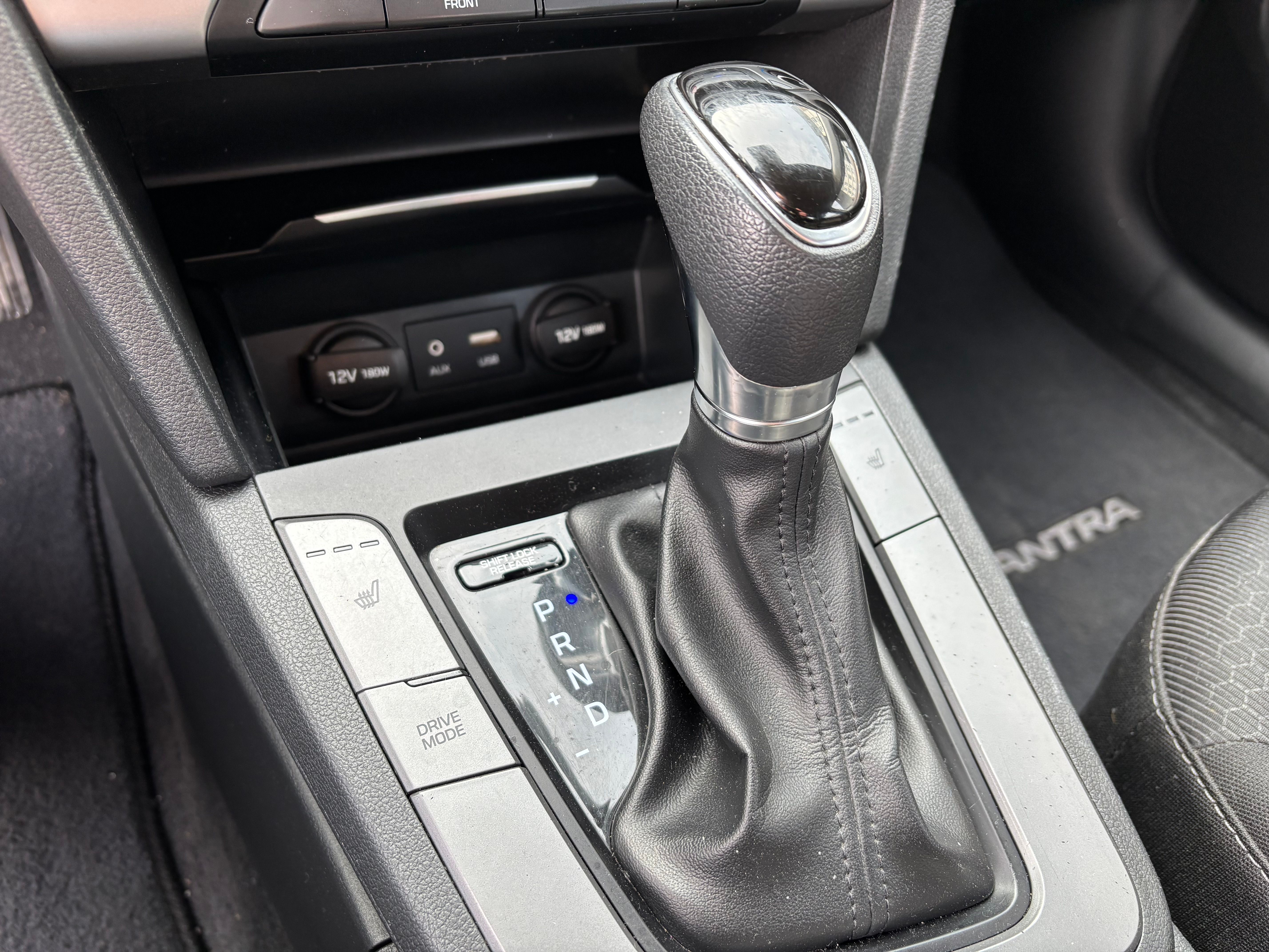 Hyundai Elantra Sedan 2017 - Image 15