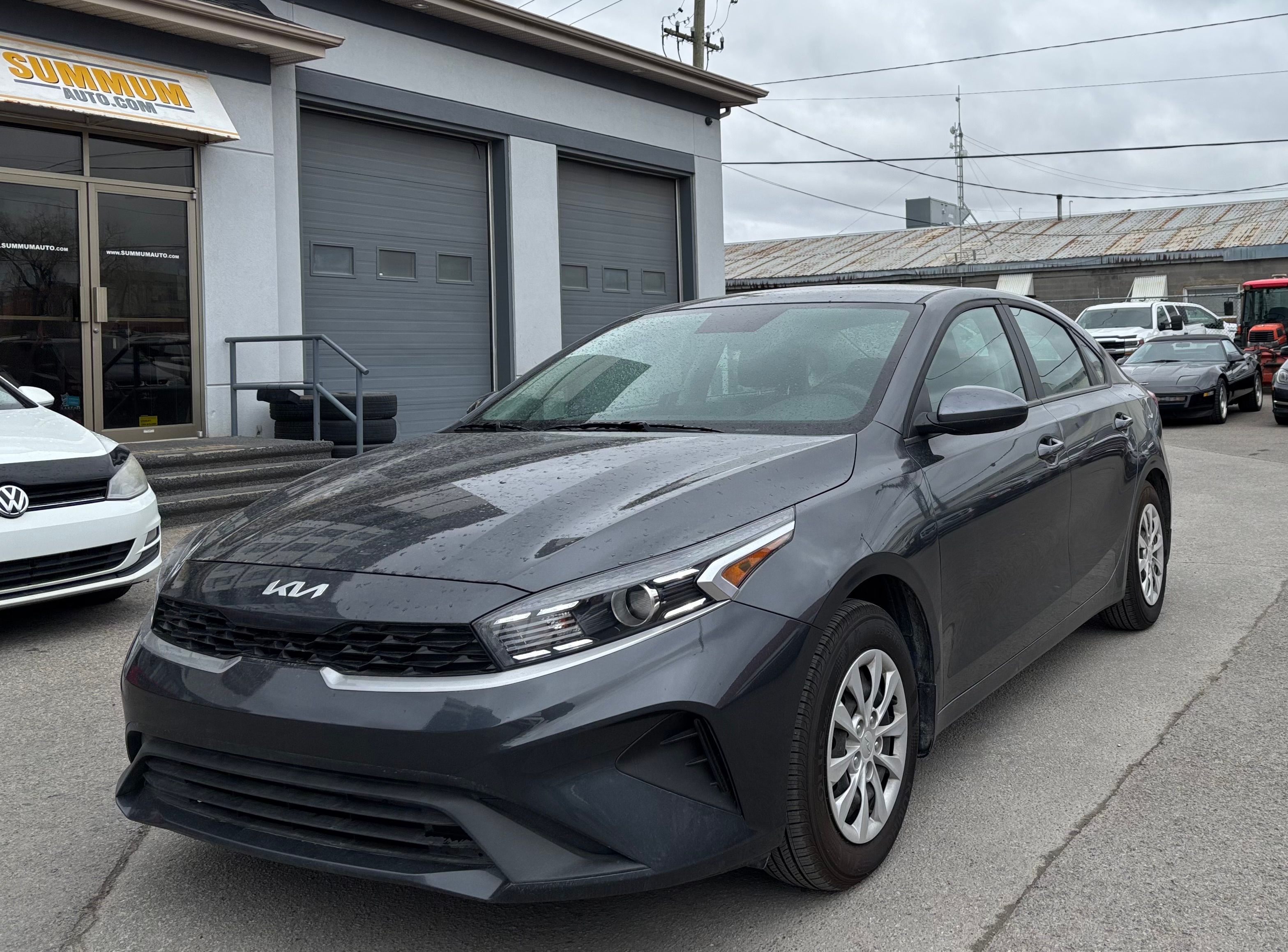 Kia Forte 2024 - Image 1
