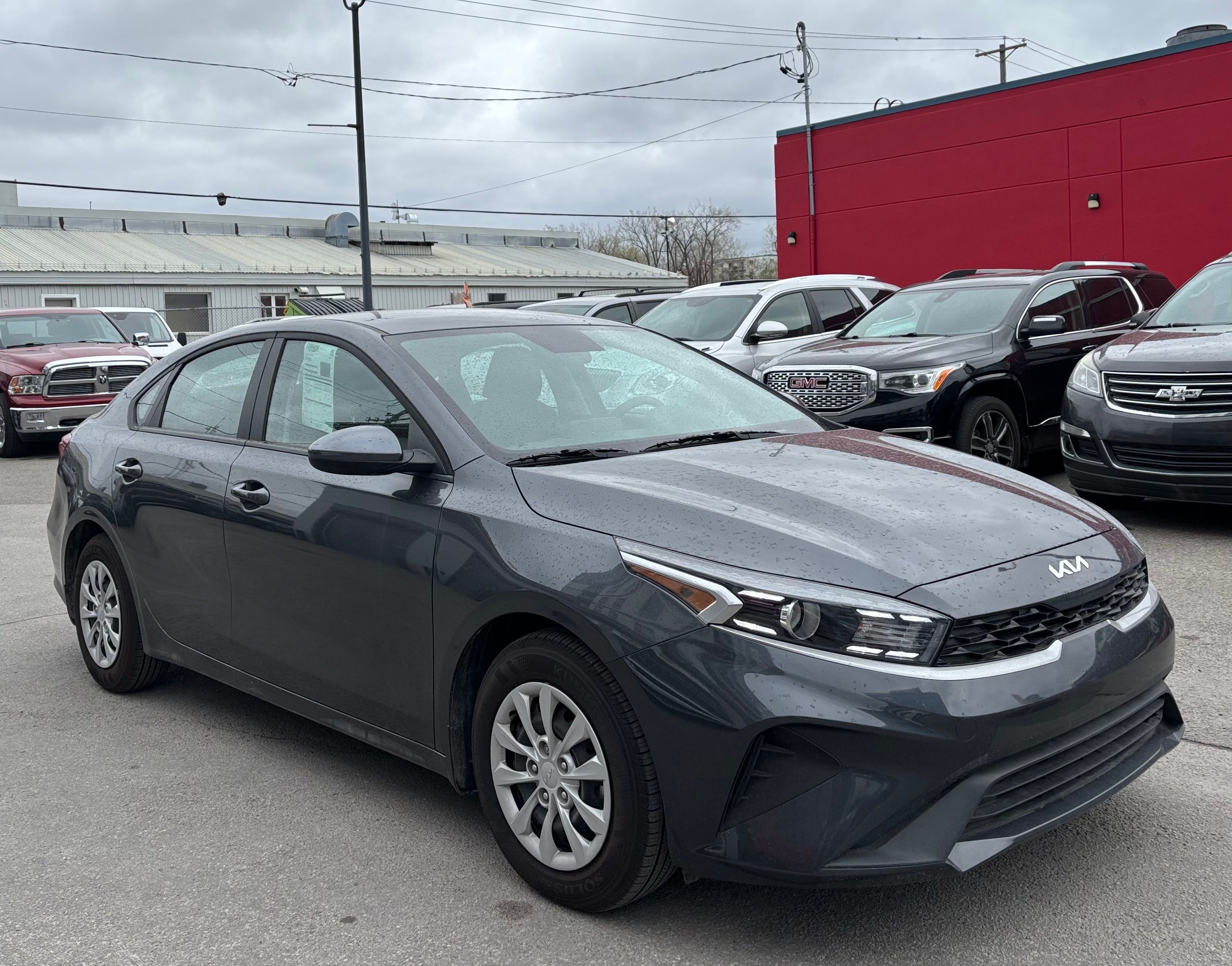 Kia Forte 2024 - Image 8