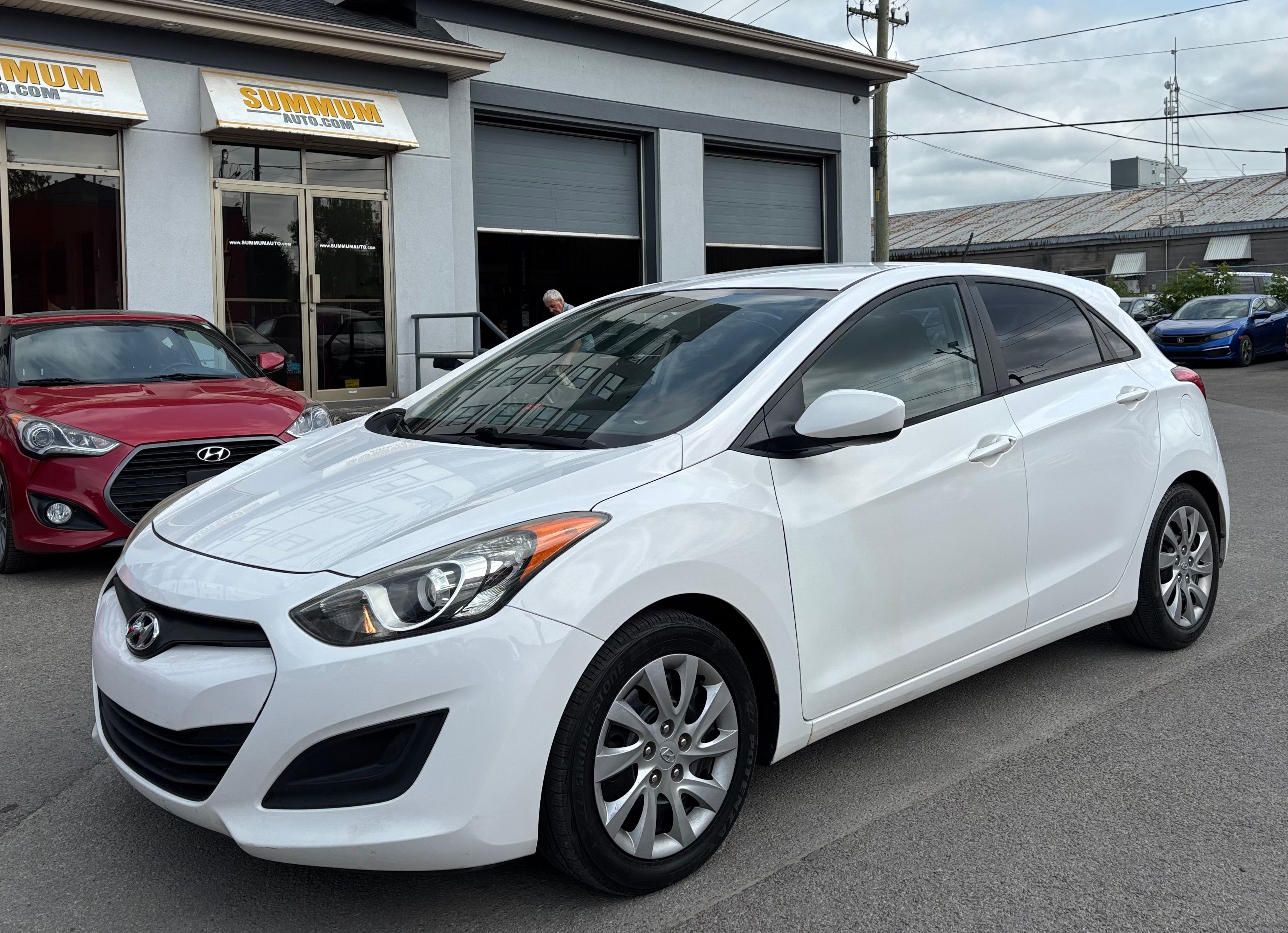 Hyundai Elantra GT 2013 - Image 2