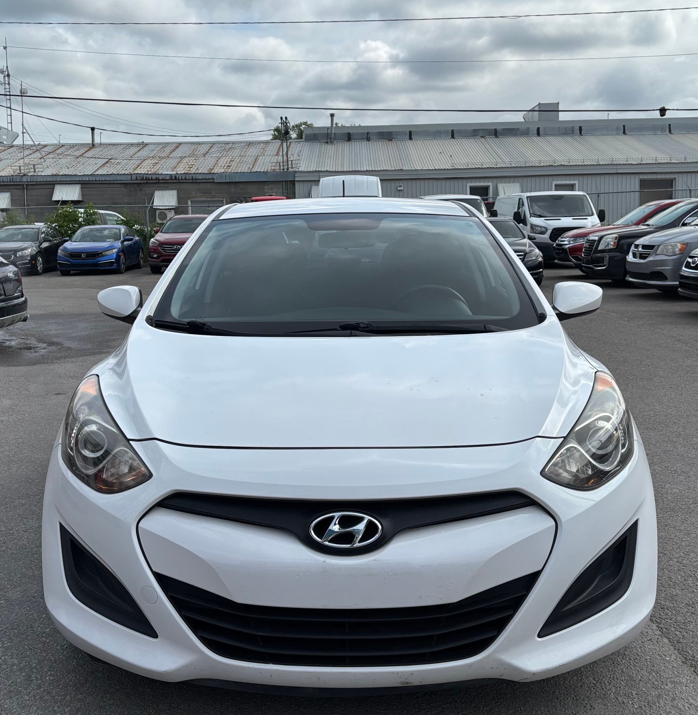 Hyundai Elantra GT 2013 - Image 9