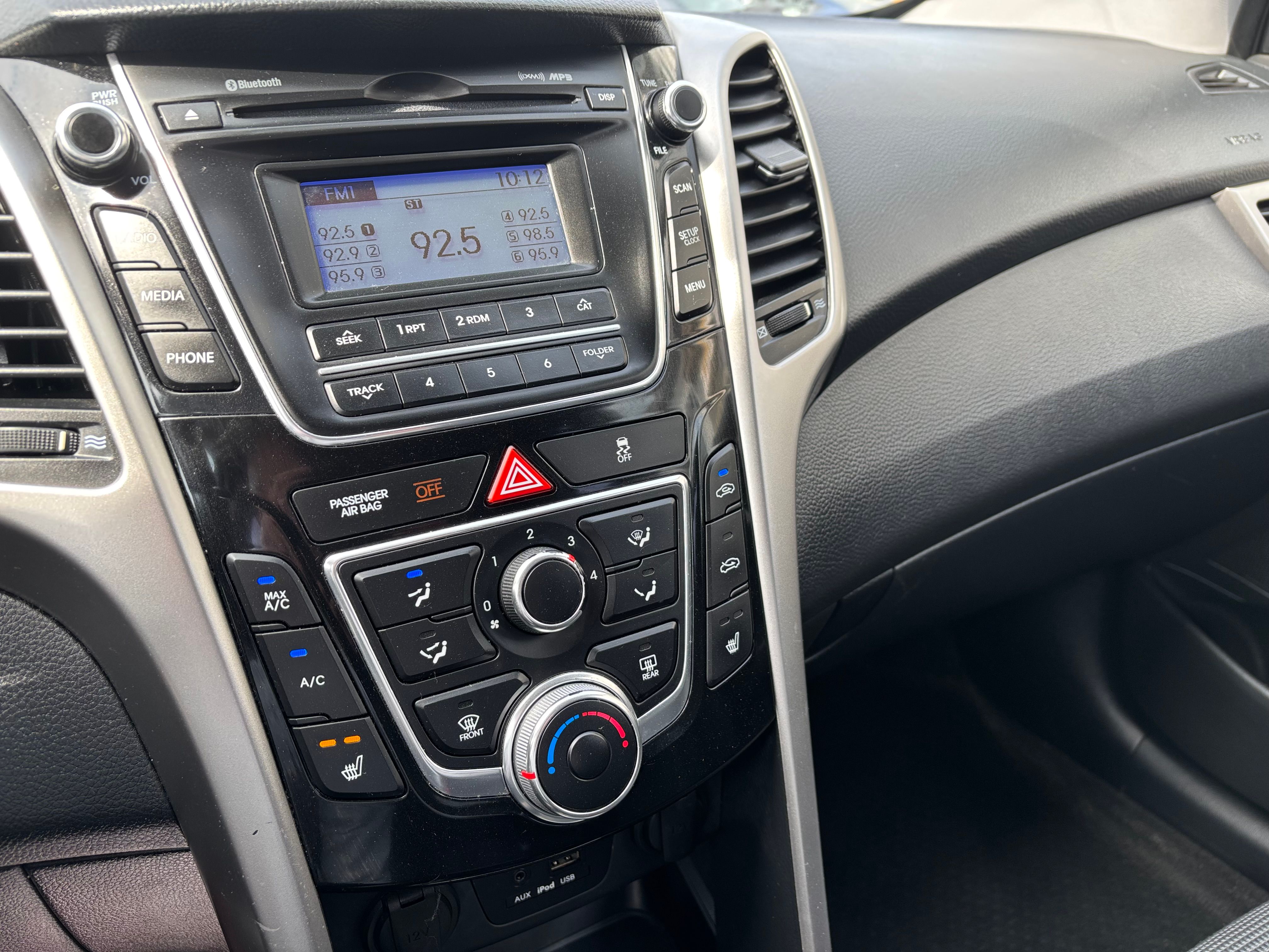 Hyundai Elantra GT 2013 - Image 14