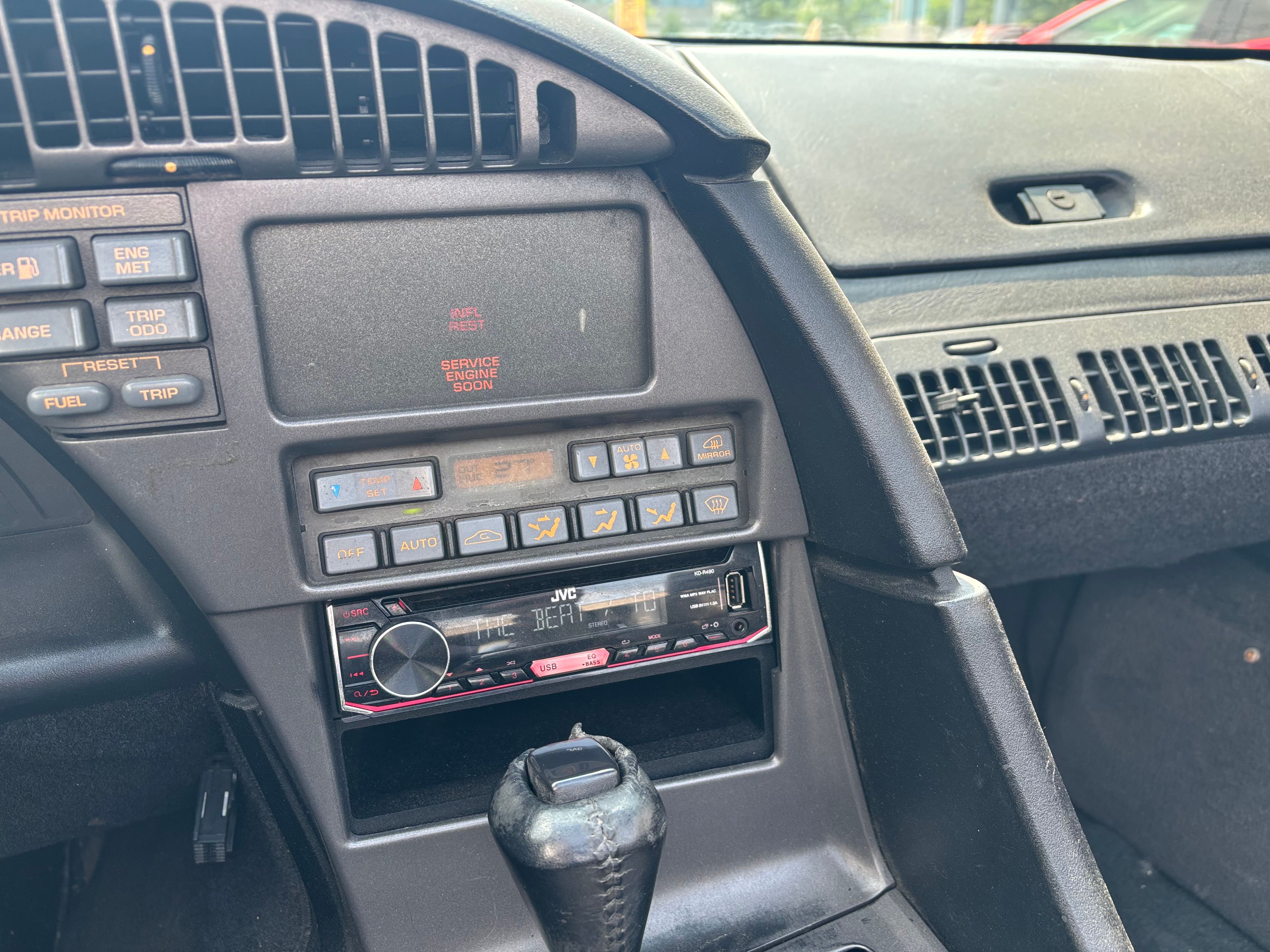 Chevrolet Corvette 1990 - Image 14