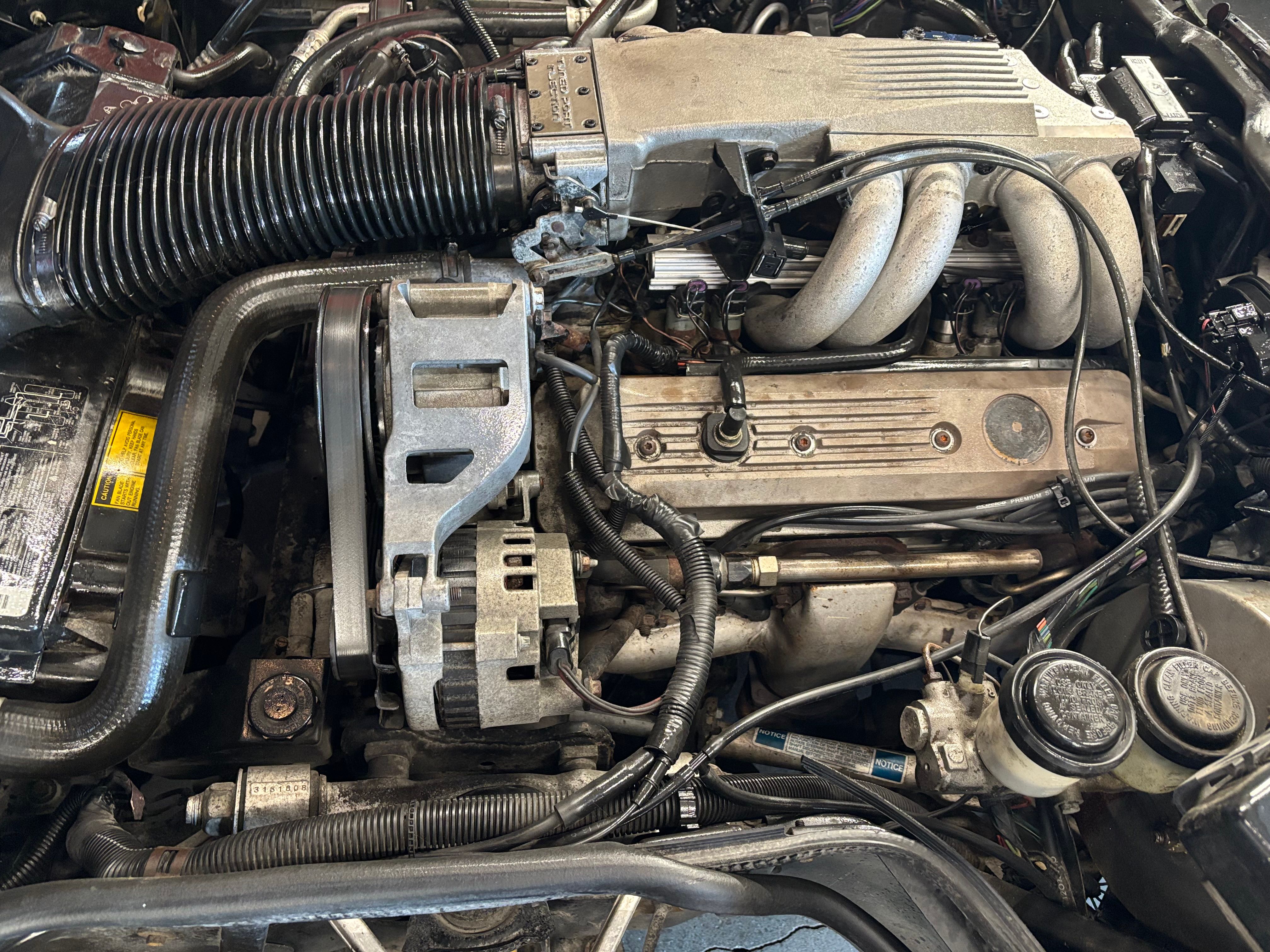 Chevrolet Corvette 1990 - Image 16