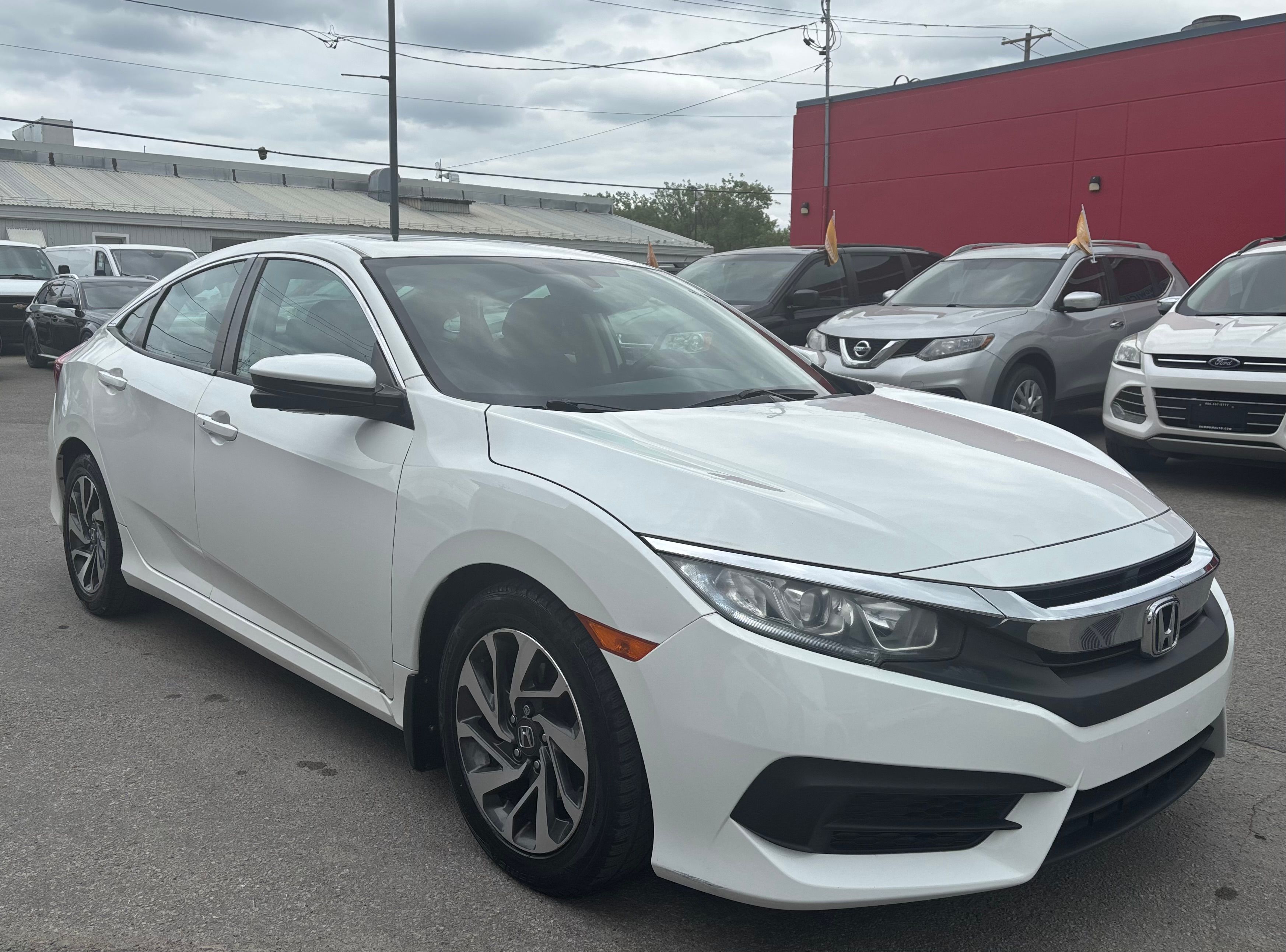 Honda Civic 2016 - Image 8