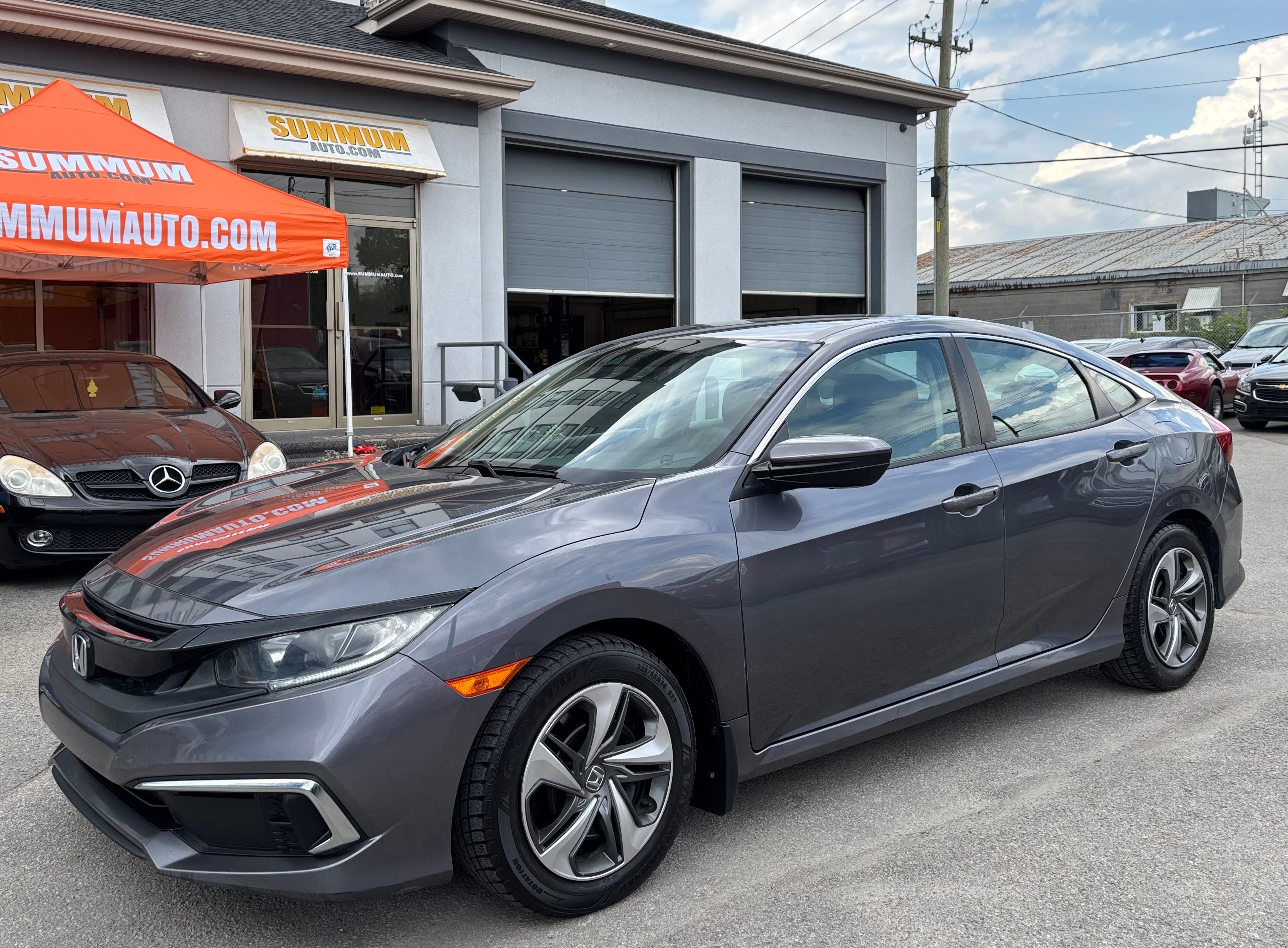 Honda Civic 2020 - Image 2