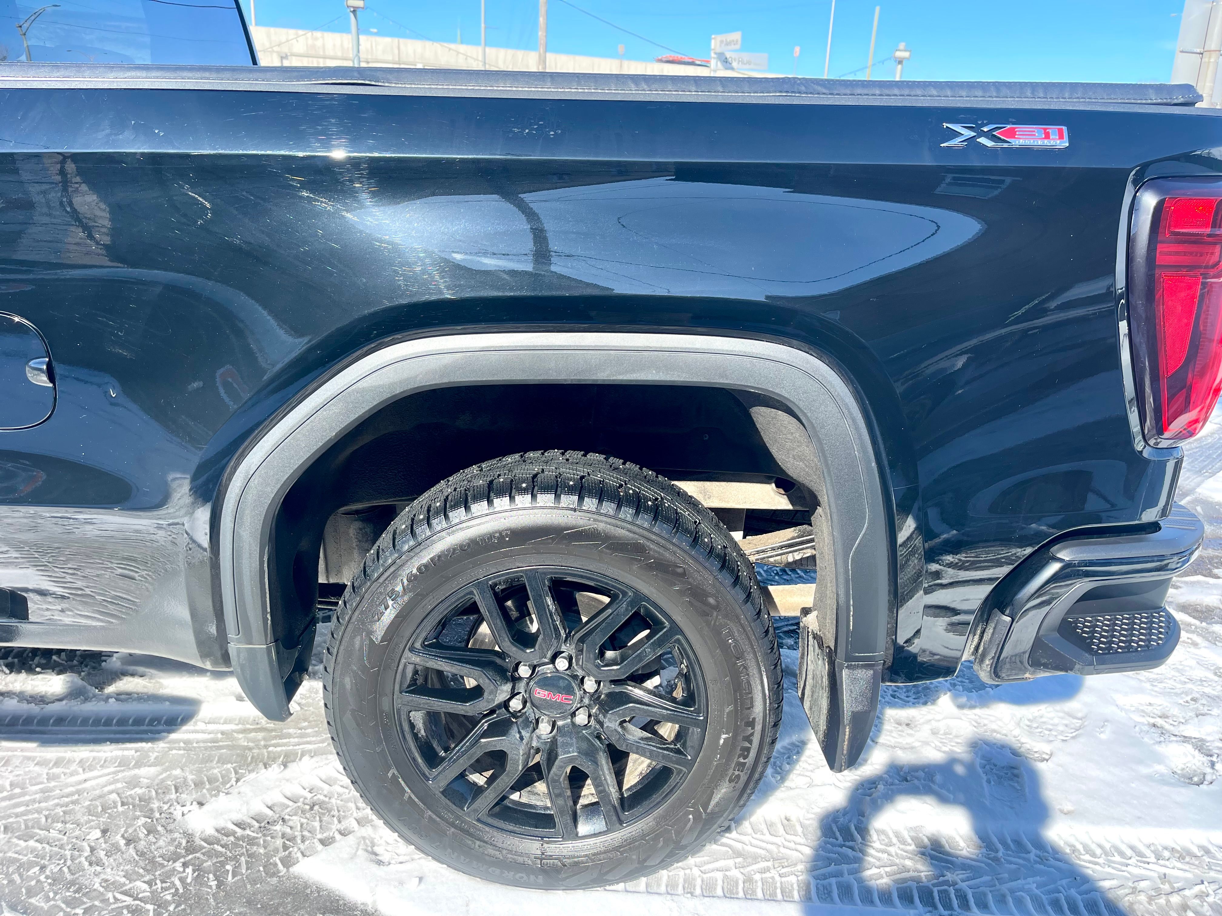 Gmc sierra 1500 2023 - Image 11