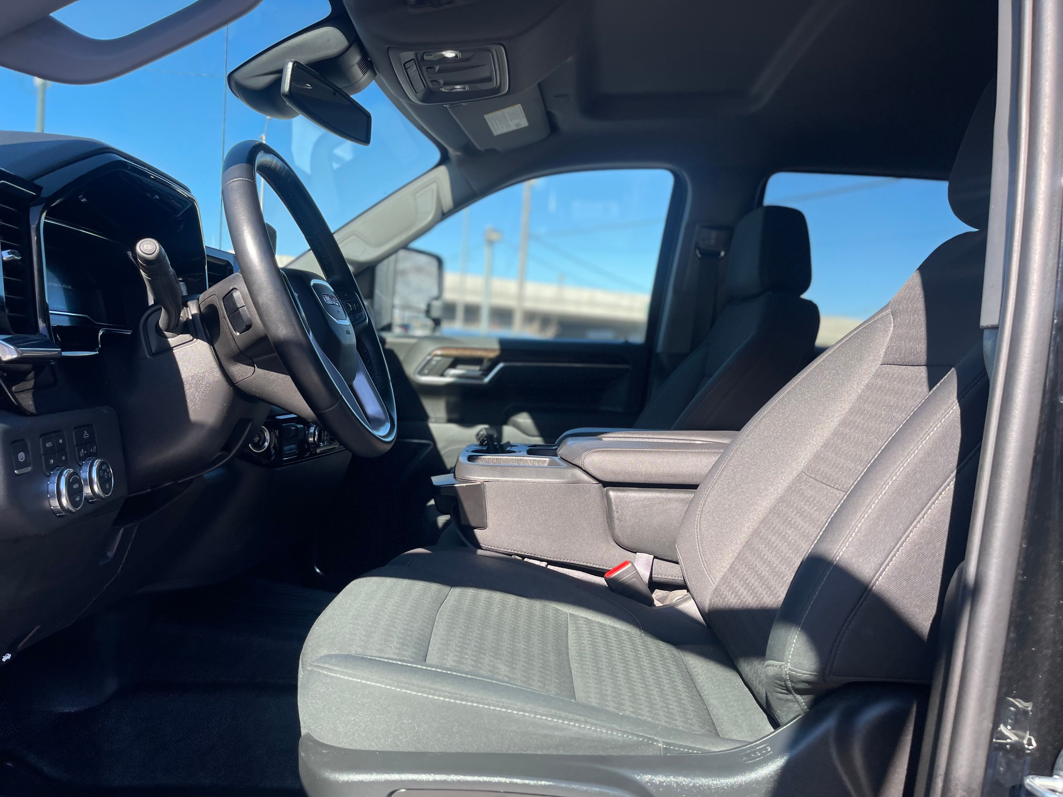 Gmc sierra 1500 2023 - Image 13