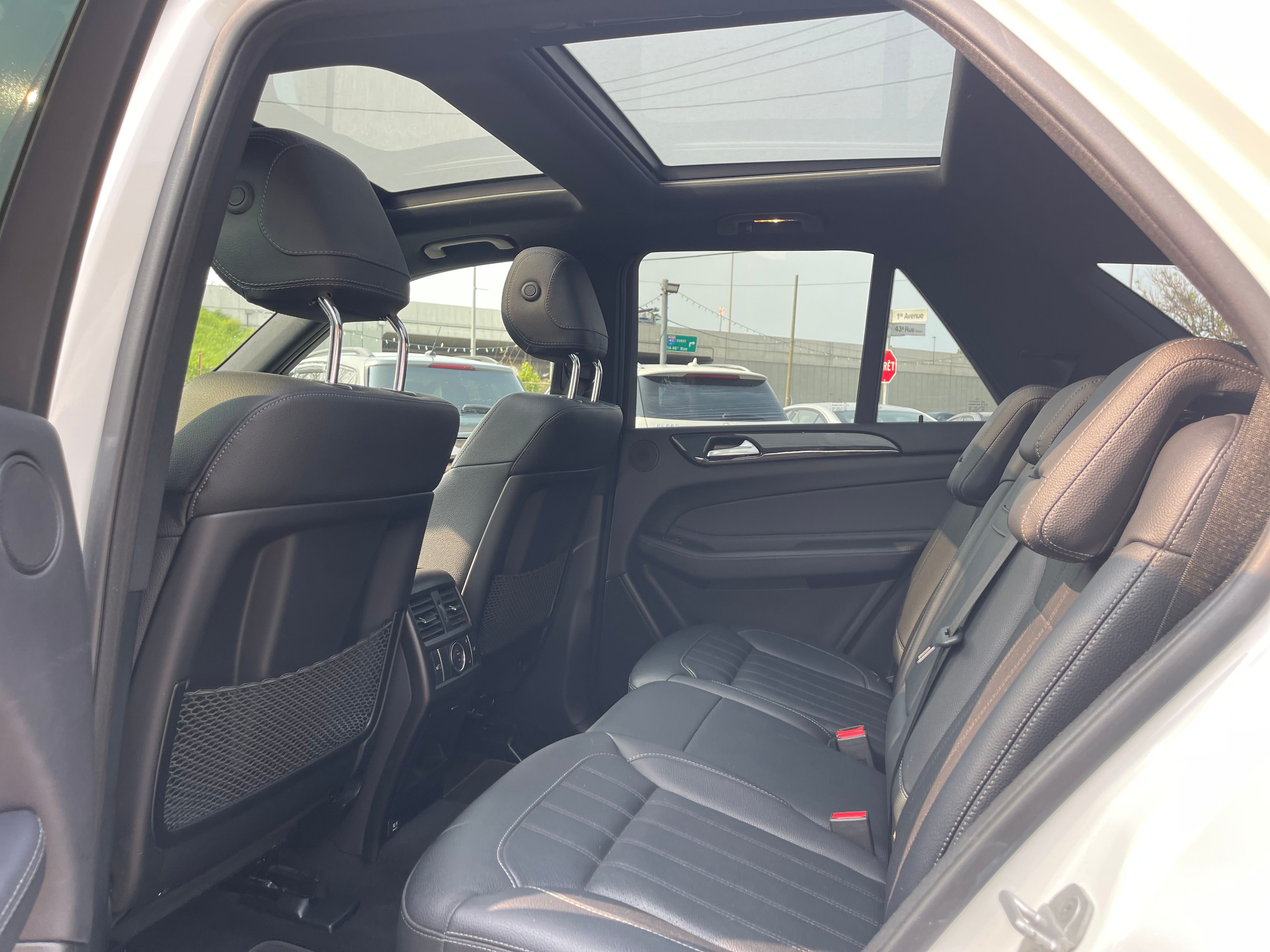 Mercedes-Benz GLE-Class 2017 - Image 14