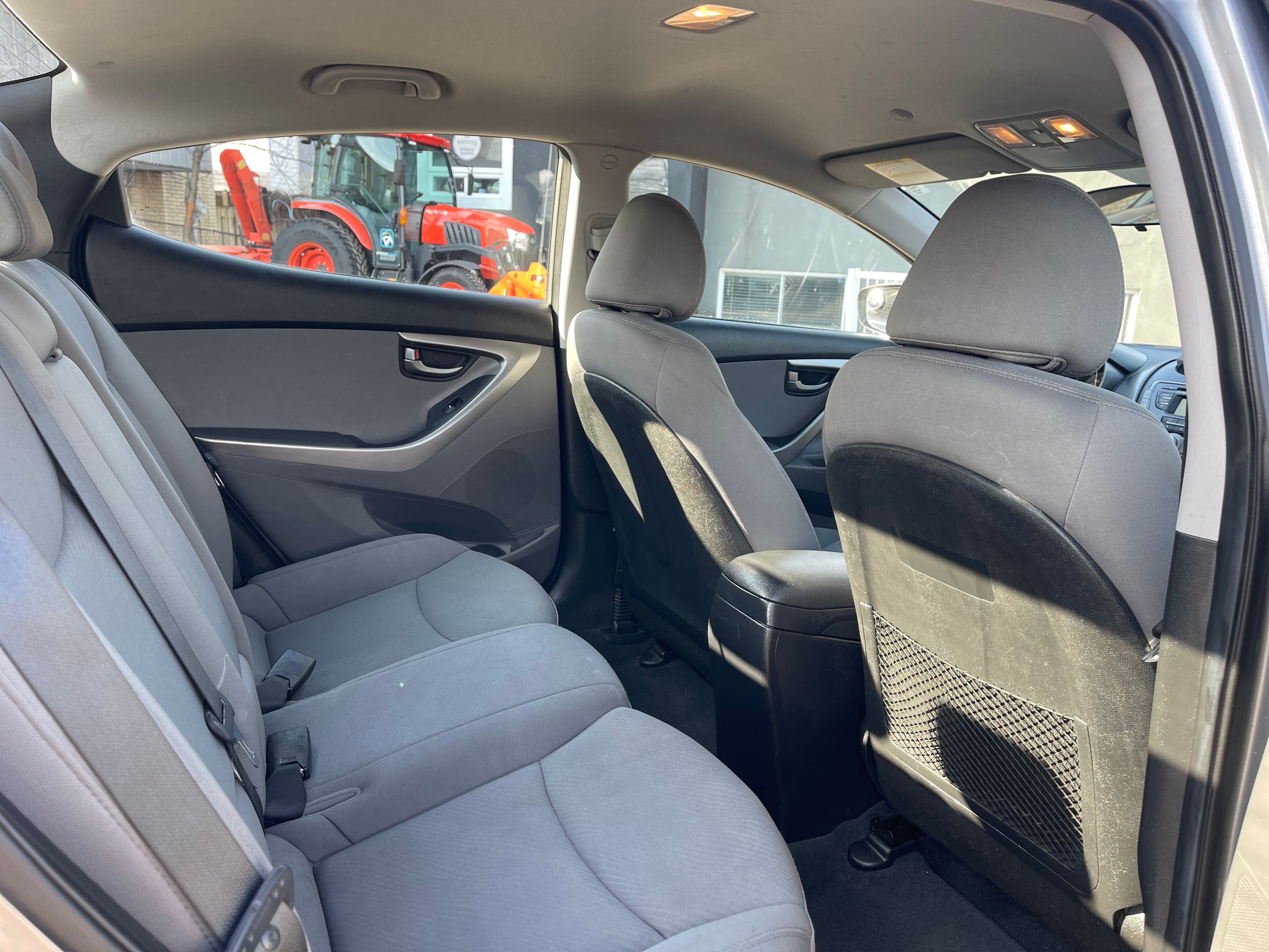 Hyundai elantra 2013 - Image 18