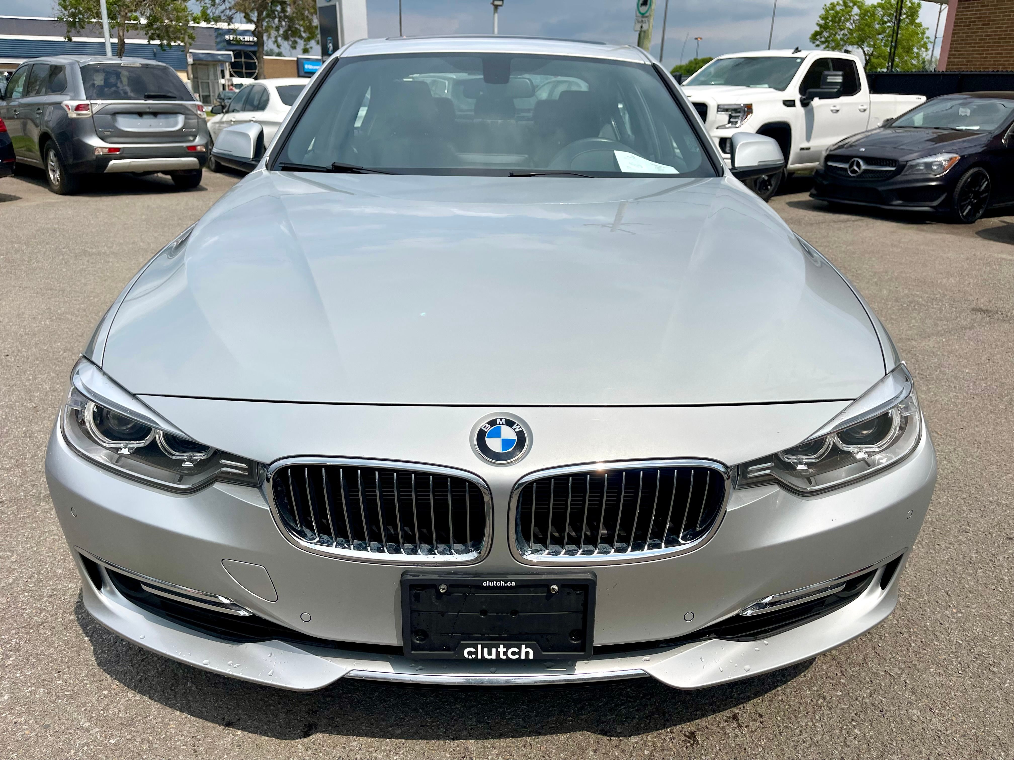 BMW 3-Series 2015 - Image 10