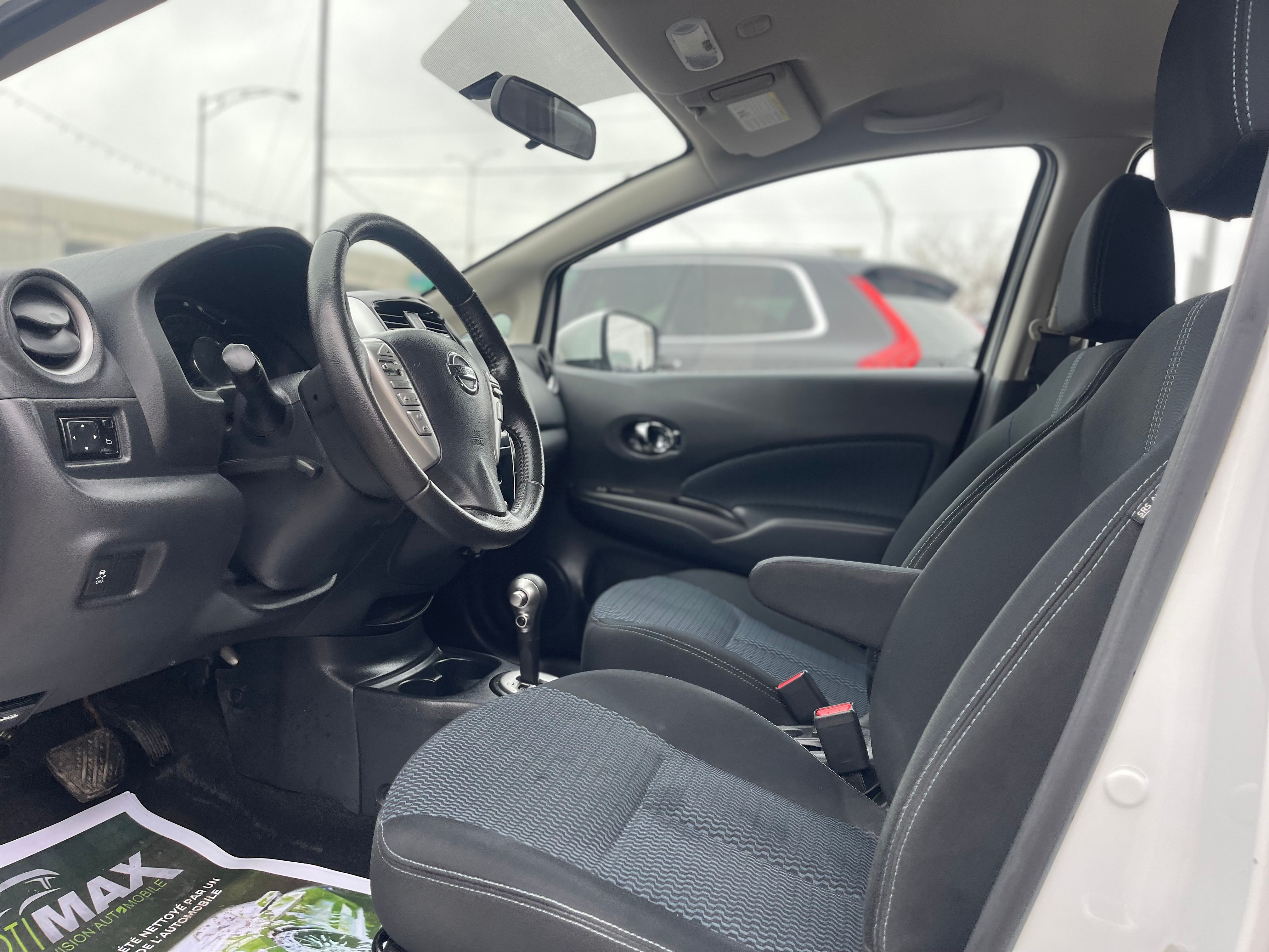 Nissan versa note 2015 - Image 12