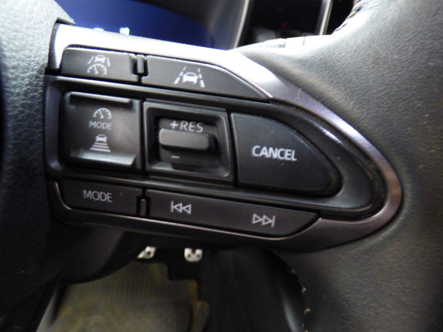 Toyota GR Corolla 2023 - Image 22