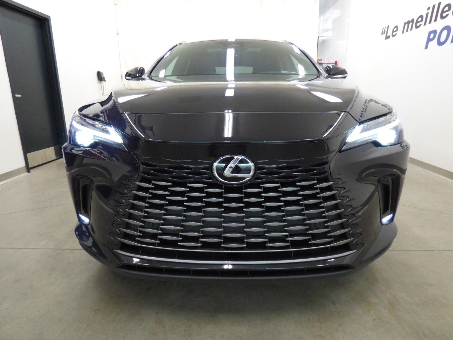Lexus RX 350 2023 - Image 3