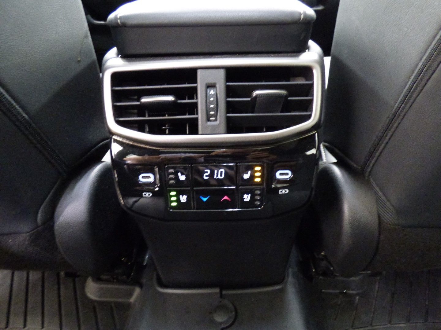 Lexus RX 350 2023 - Image 29