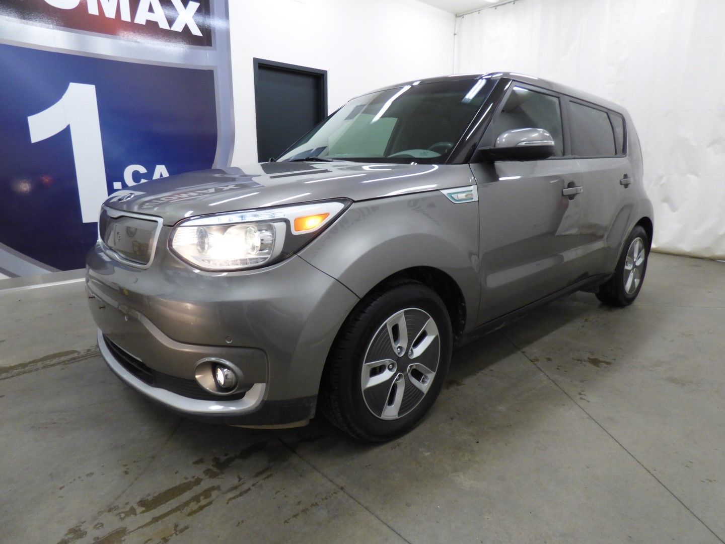 Gray 2018 Kia Soul EV Wagon Automatic
