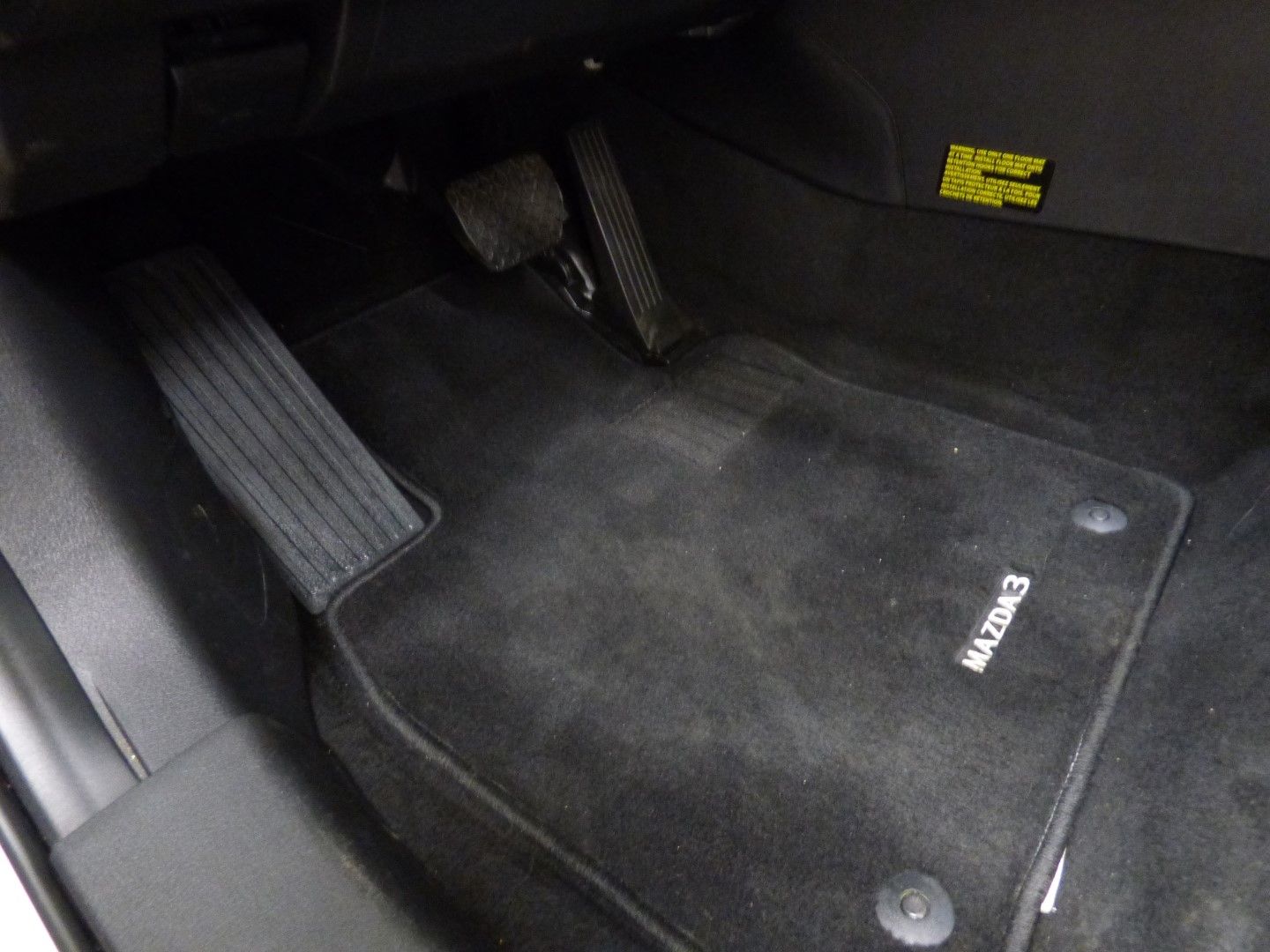 Mazda MAZDA3 2019 - Image 17