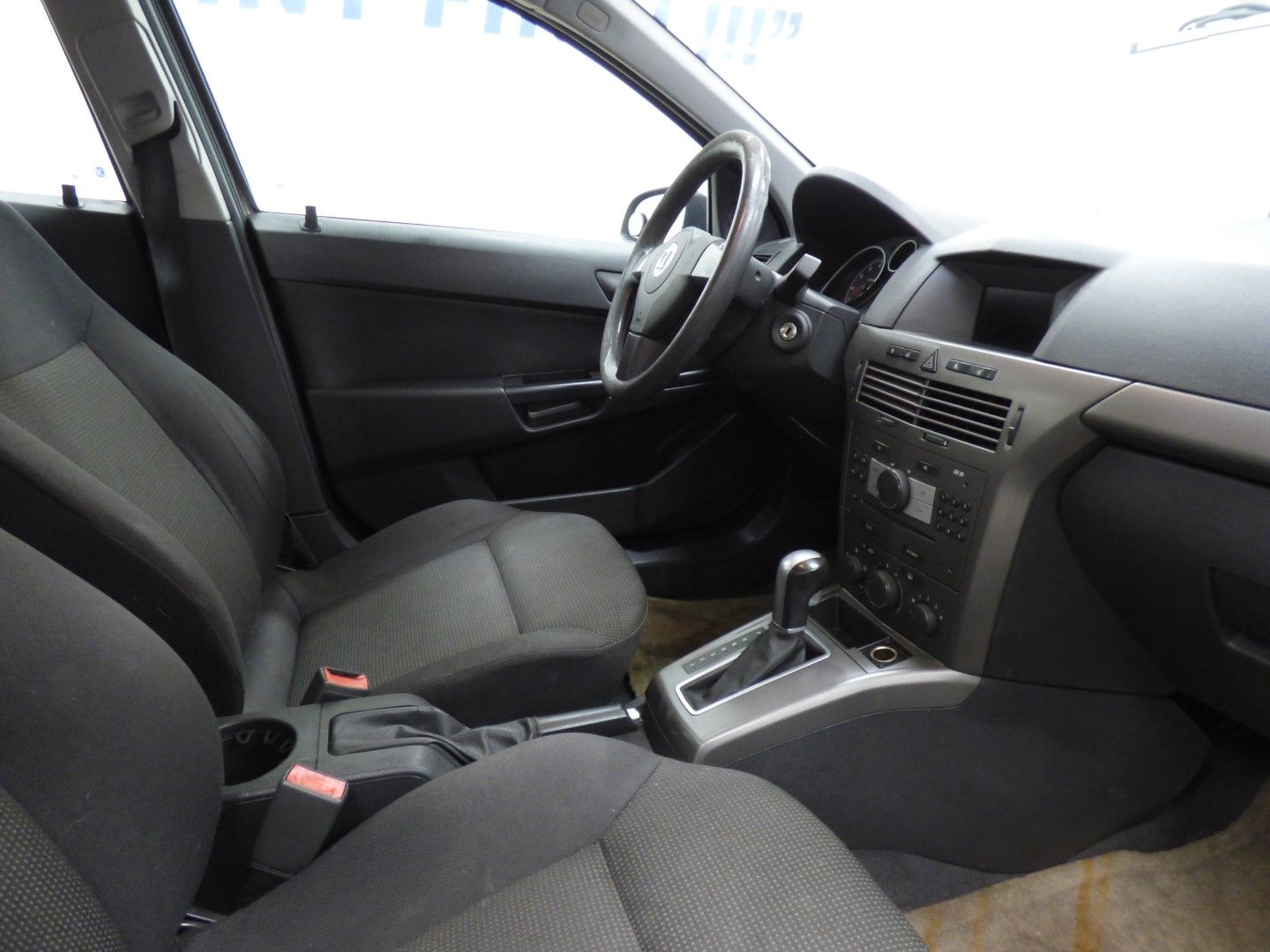 Saturn Astra 2008 - Image 7
