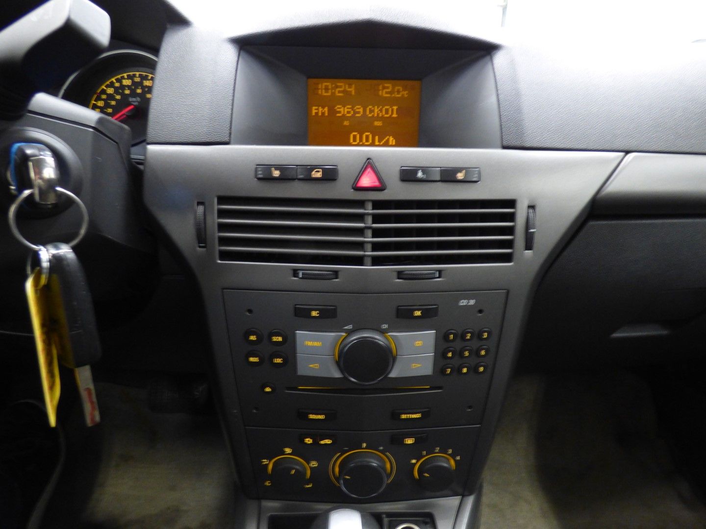 Saturn Astra 2008 - Image 10