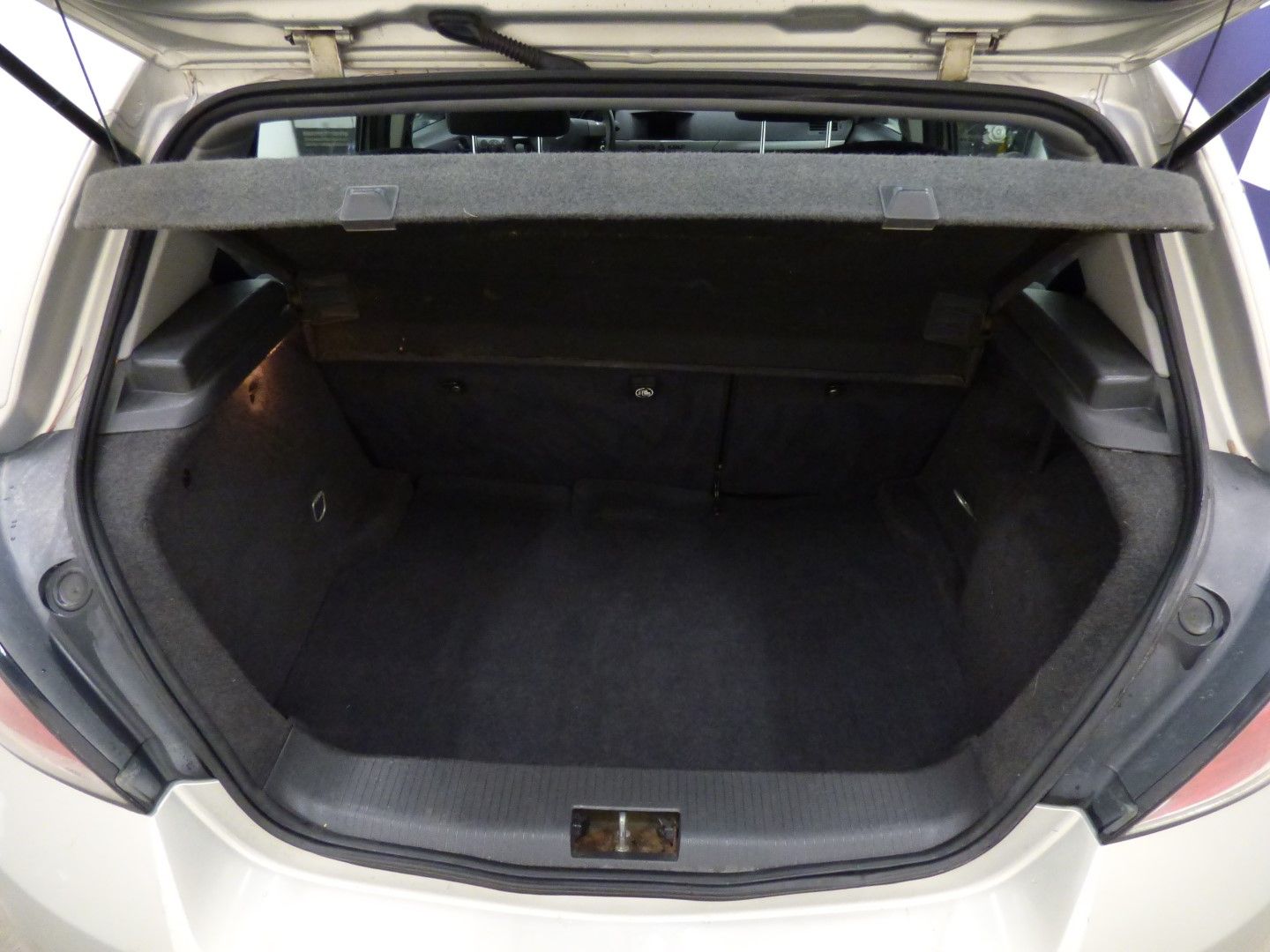 Saturn Astra 2008 - Image 23