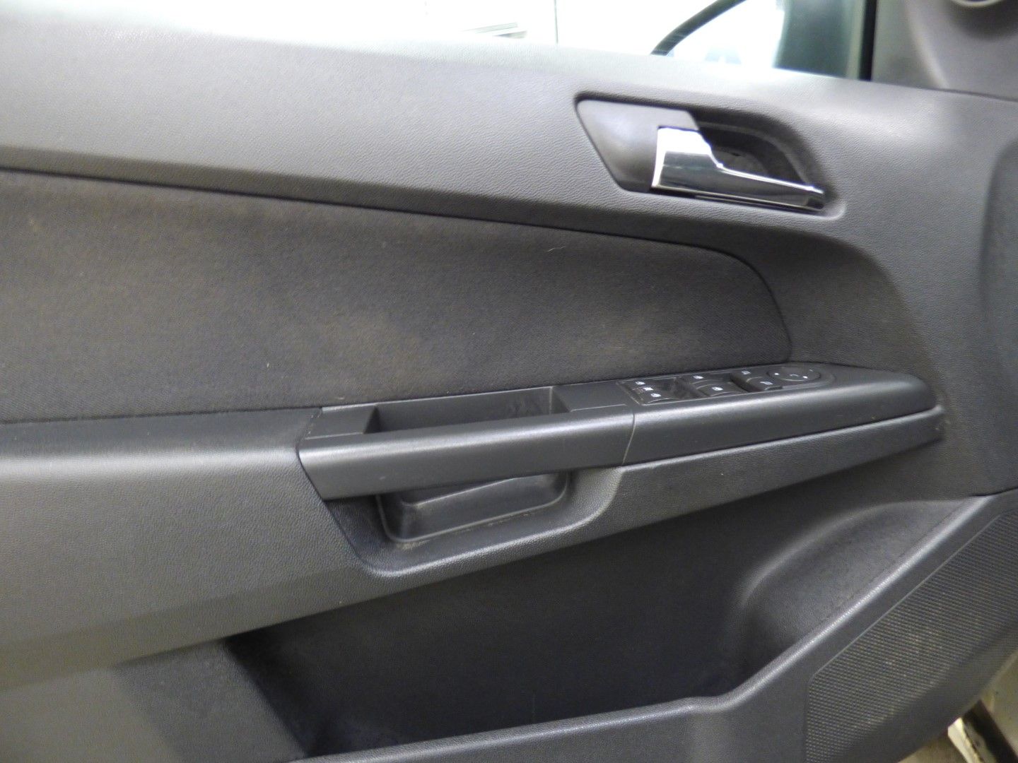 Saturn Astra 2008 - Image 21