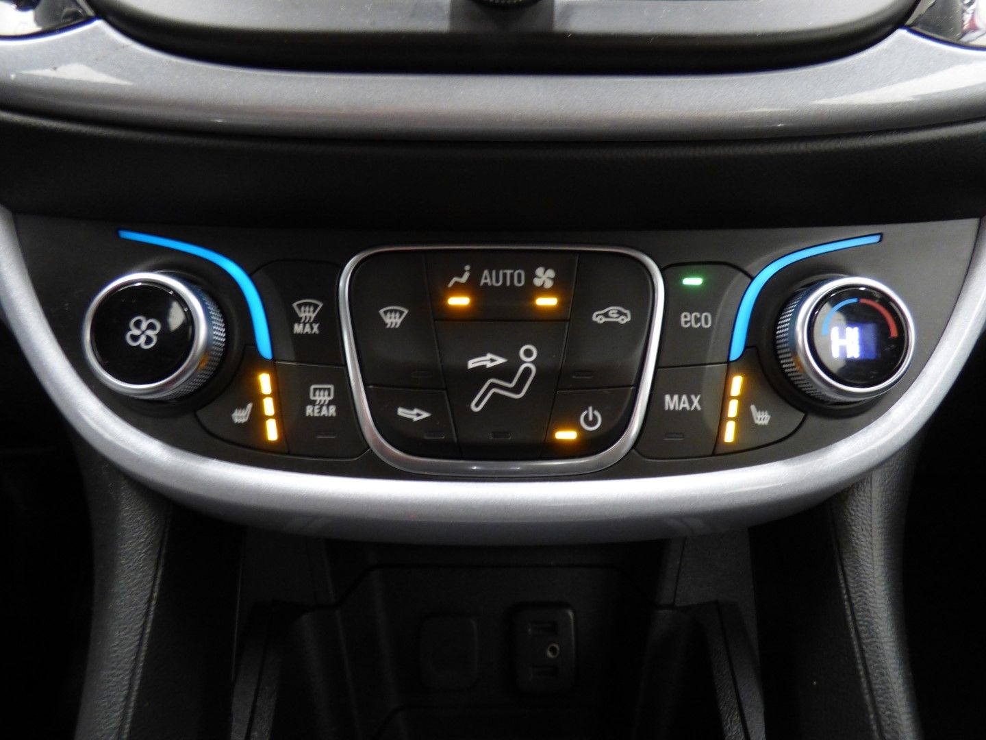 Chevrolet Volt 2018 - Image 13