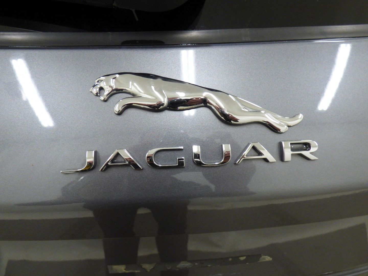 Jaguar F-Pace 2017 - Image 38