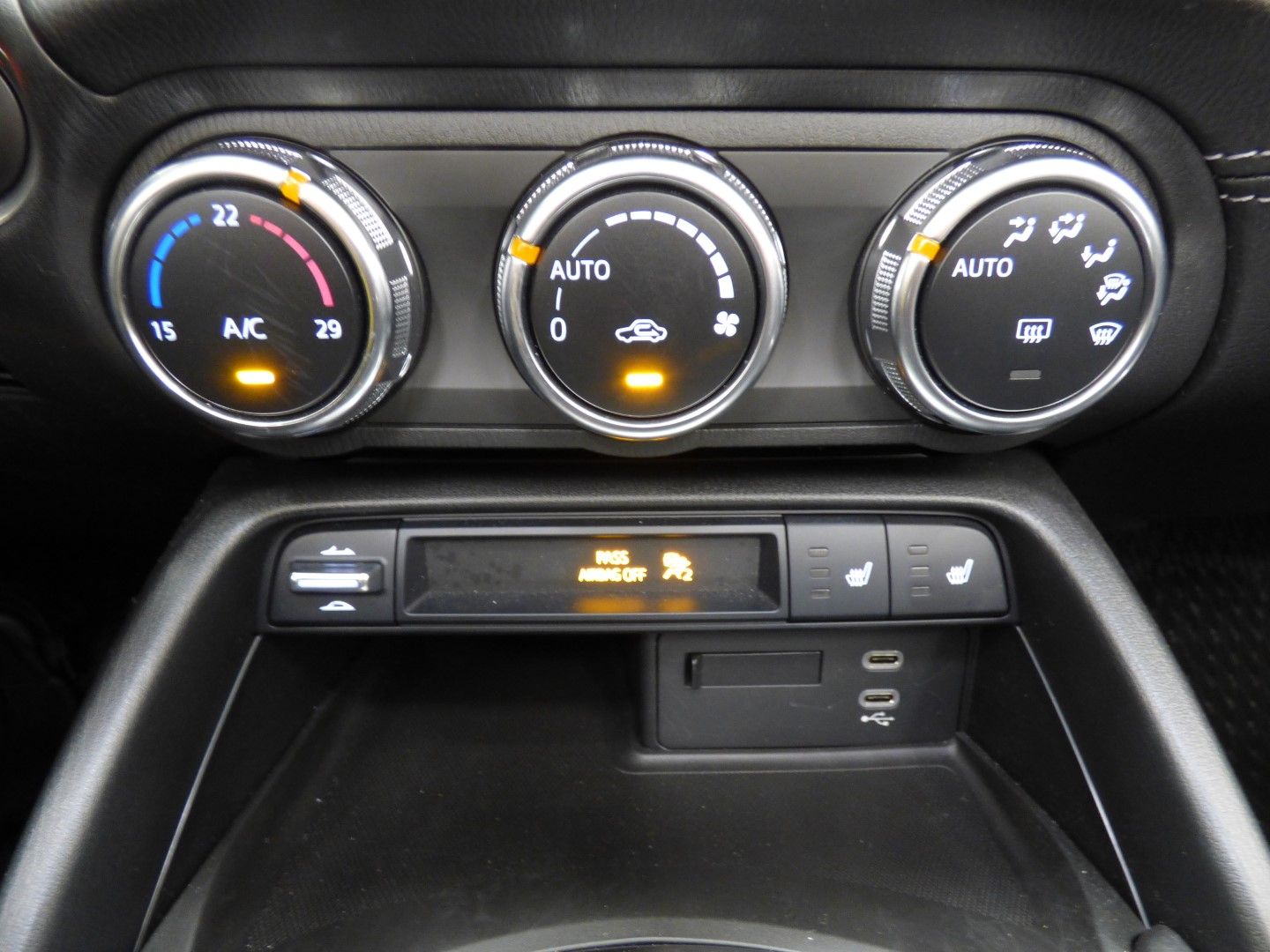 Mazda MX-5 Miata RF 2024 - Image 16