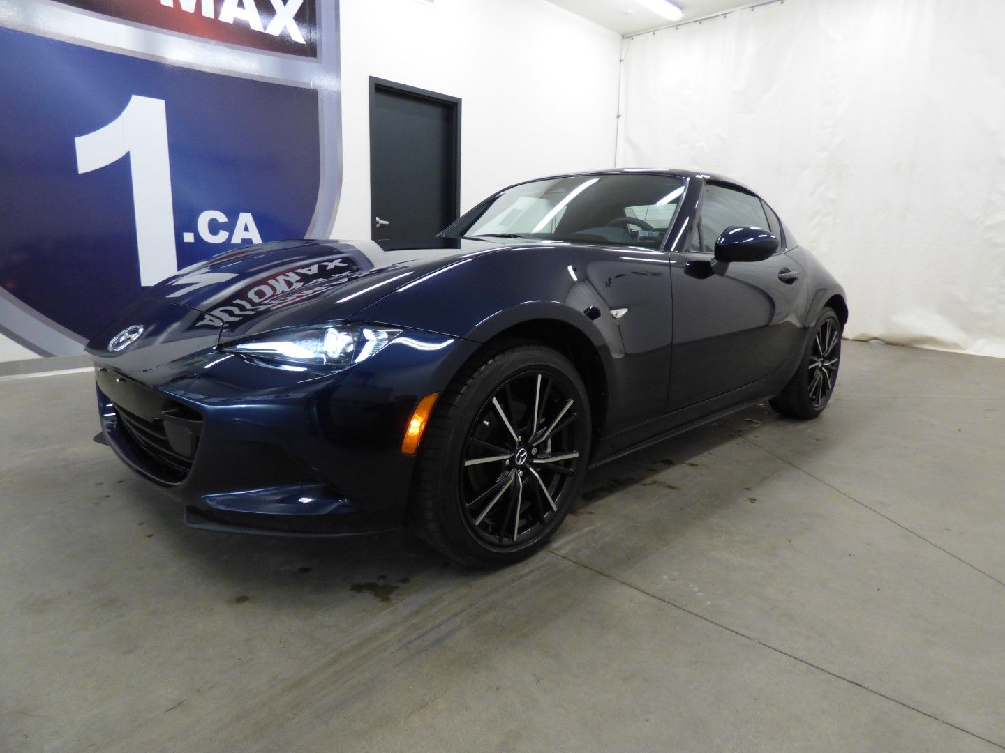 Mazda MX-5 Miata RF 2024 - Image 7