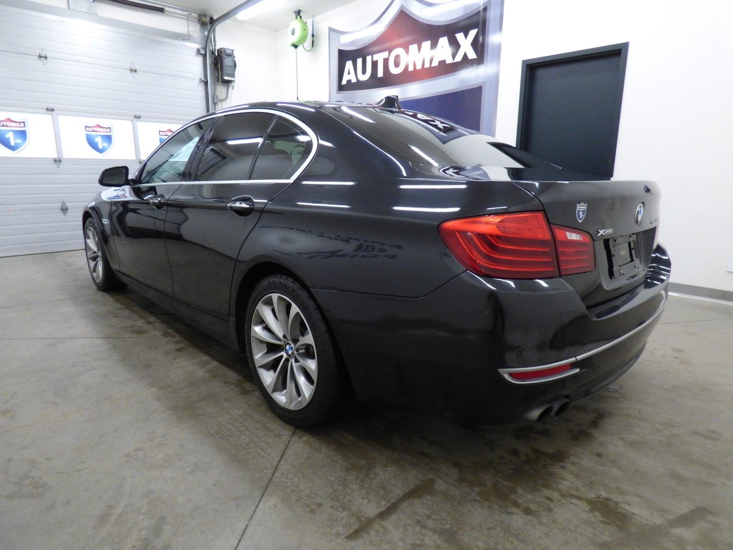 Bmw 5 Series 2014 - Image 2