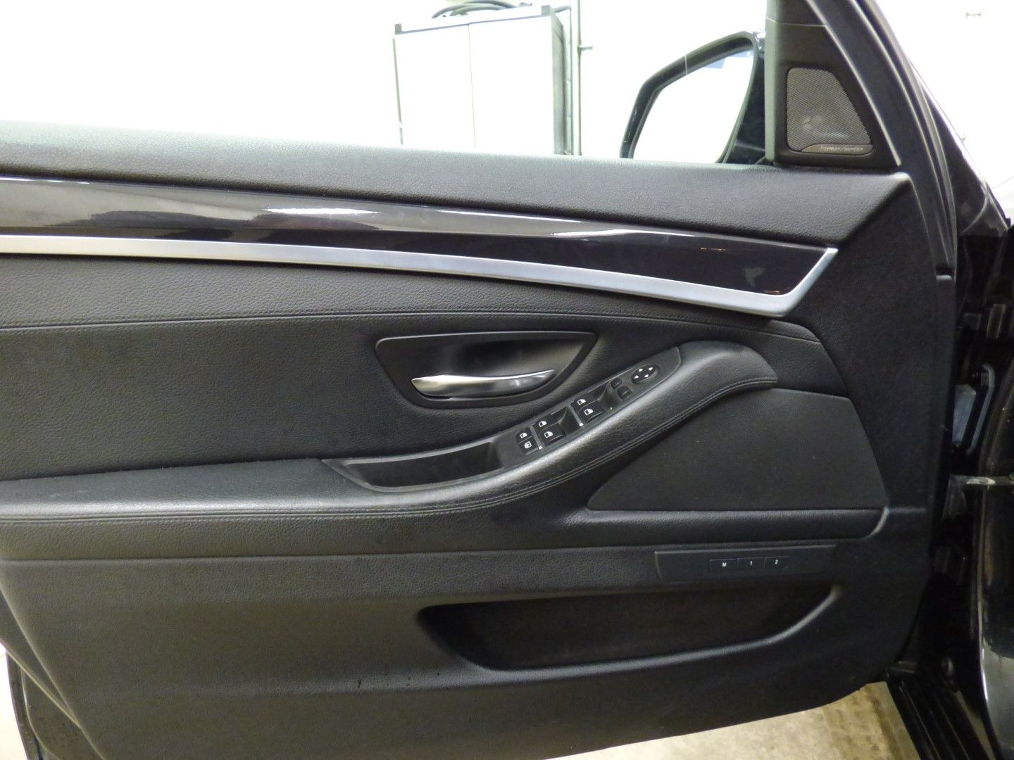 Bmw 5 Series 2014 - Image 29