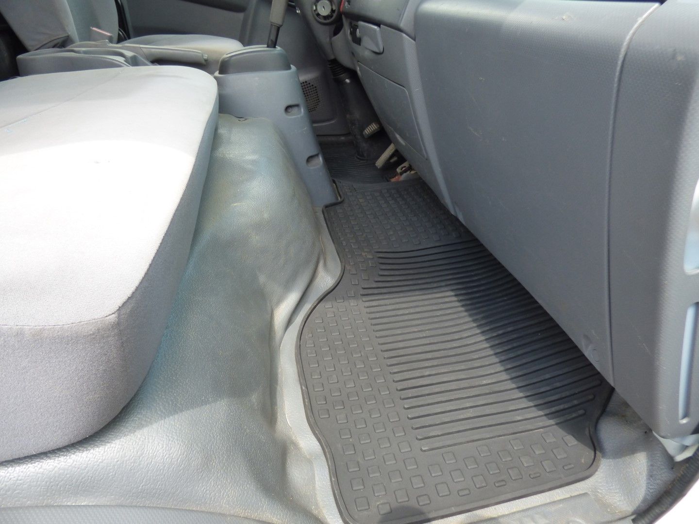 Isuzu NPR HD 2016 - Image 9