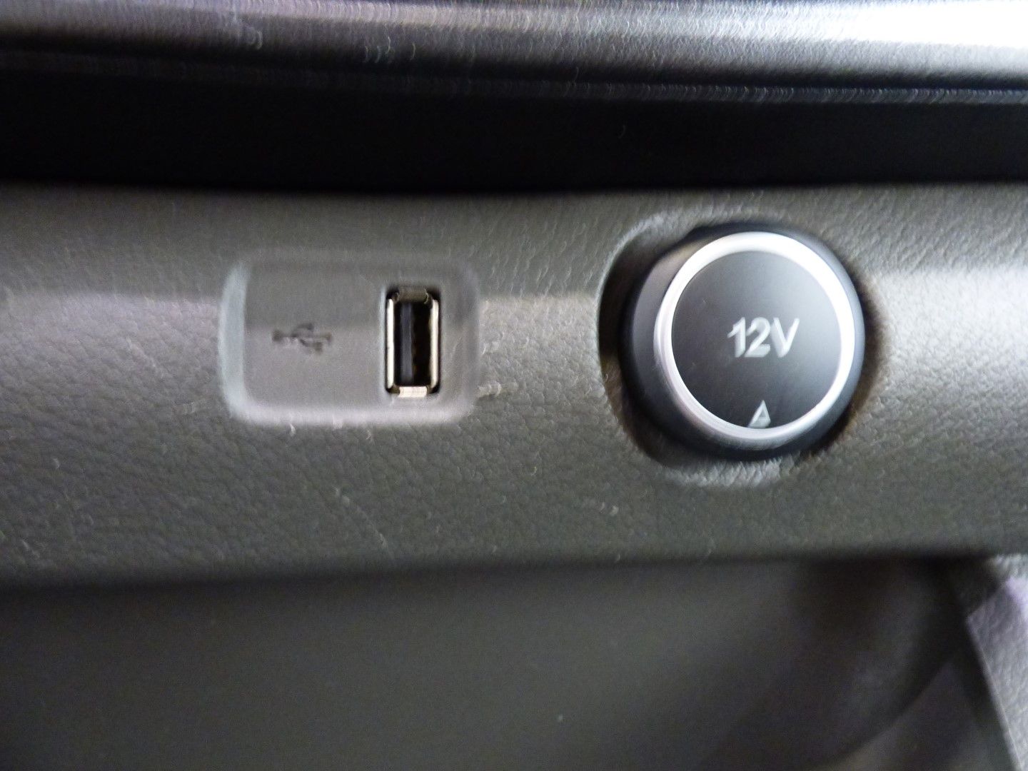 Ford Transit 2022 - Image 13