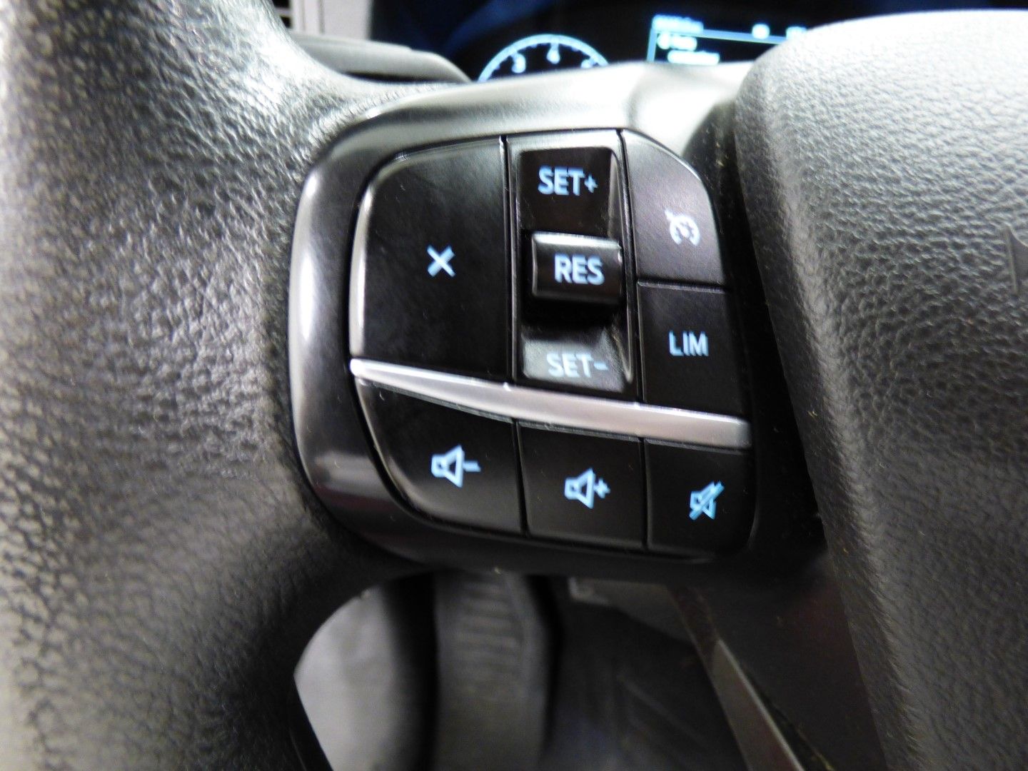 Ford Transit 2022 - Image 17