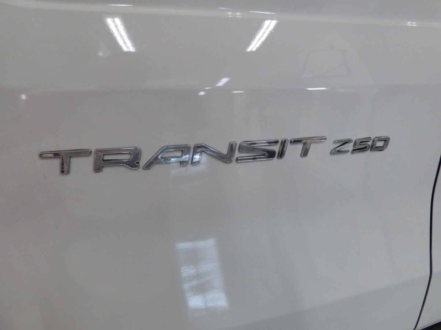 Ford Transit 2022 - Image 30